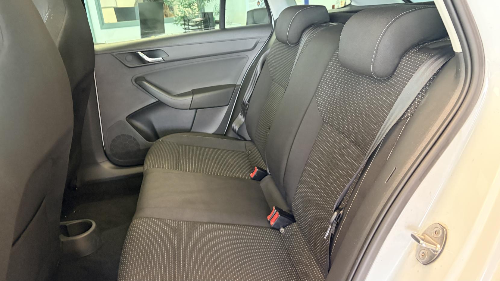 Skoda Rapid Spaceback 1.2 TSI Black Edition Hatchback 5dr Petrol Manual Euro 5 (105 ps)