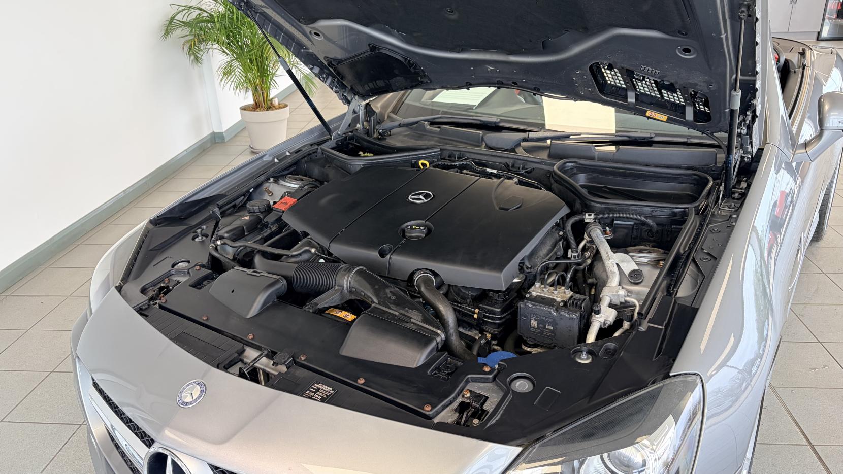 Mercedes-Benz SLK 2.1 SLK250 CDI AMG Sport Convertible 2dr Diesel G-Tronic+ Euro 5 (s/s) (204 ps)