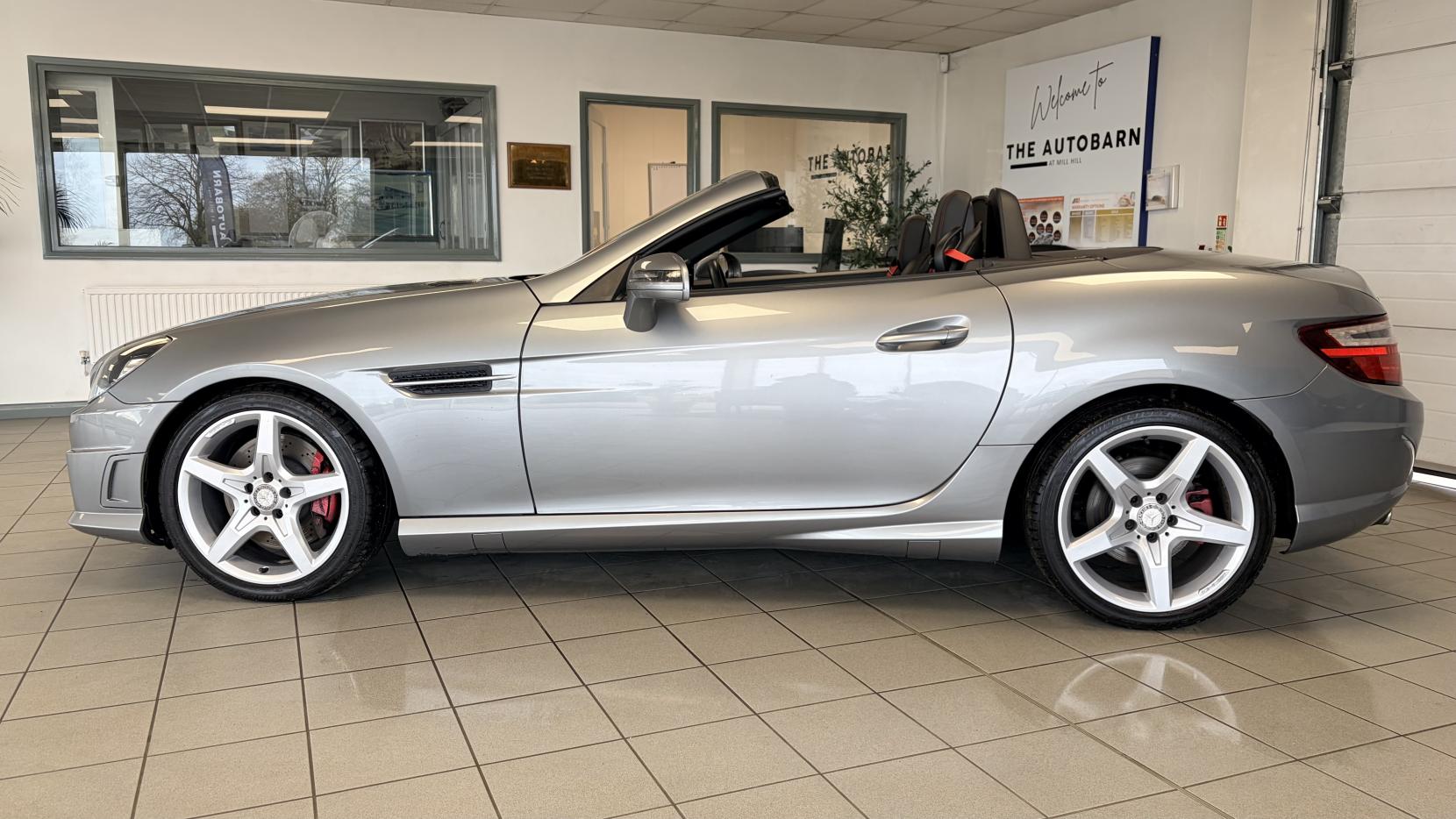 Mercedes-Benz SLK 2.1 SLK250 CDI AMG Sport Convertible 2dr Diesel G-Tronic+ Euro 5 (s/s) (204 ps)