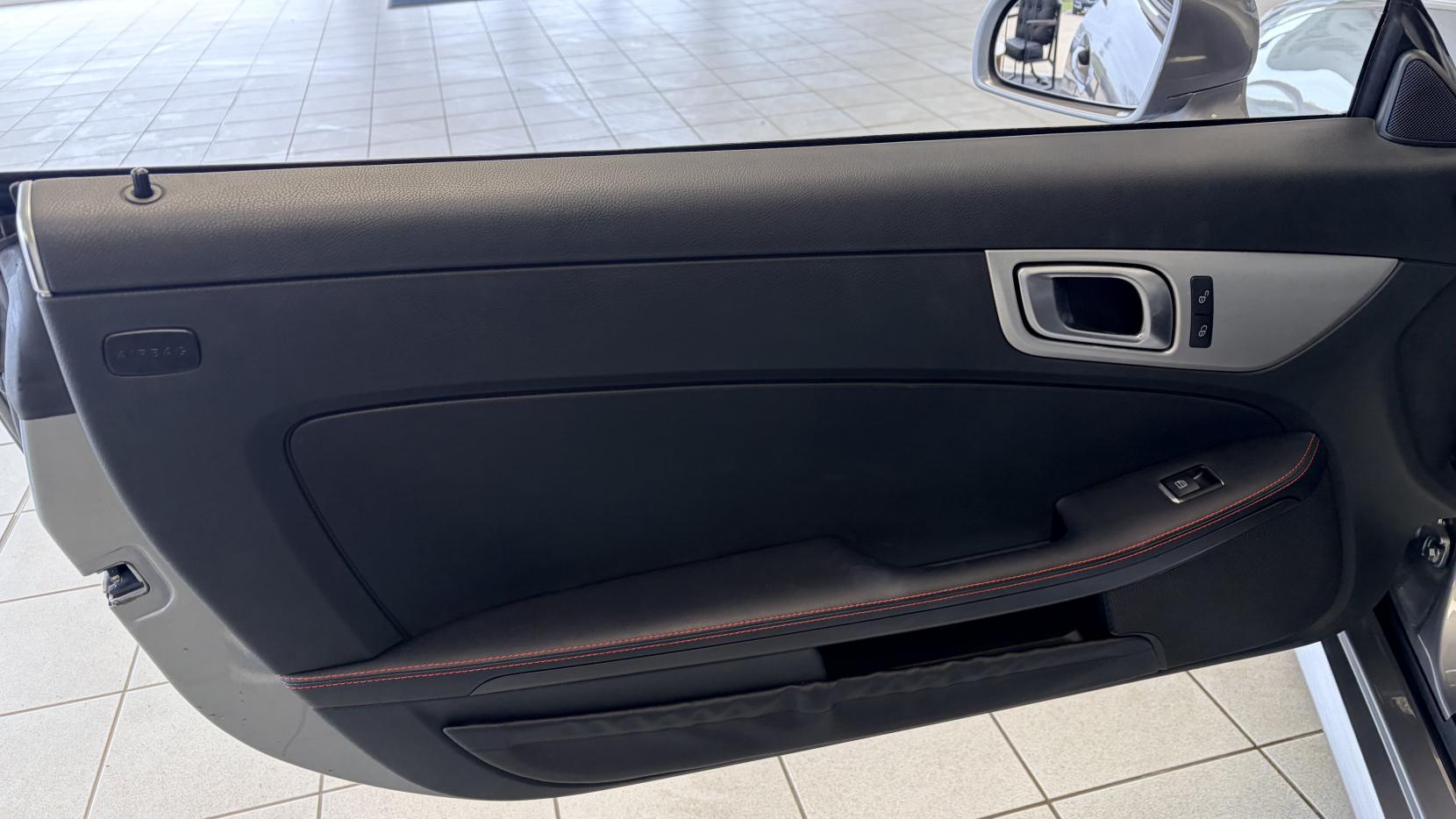 Mercedes-Benz SLK 2.1 SLK250 CDI AMG Sport Convertible 2dr Diesel G-Tronic+ Euro 5 (s/s) (204 ps)