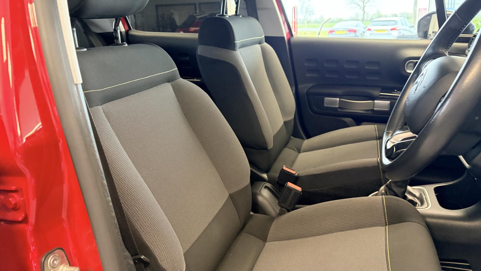 Citroen C3 1.2 PureTech GPF Flair Hatchback 5dr Petrol Manual Euro 6 (s/s) (110 ps)