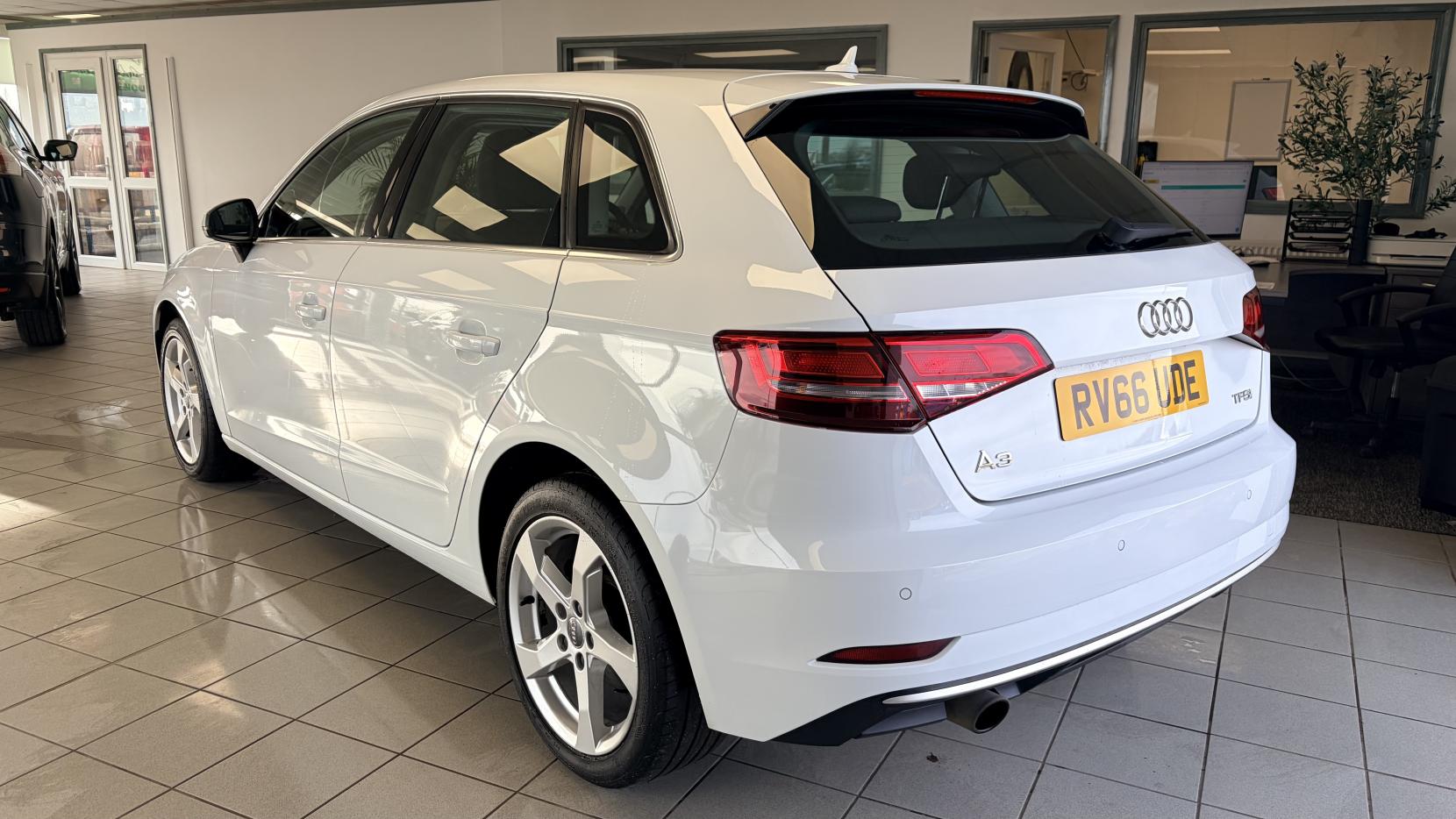 Audi A3 1.0 TFSI Sport Sportback 5dr Petrol Manual Euro 6 (s/s) (116 ps)