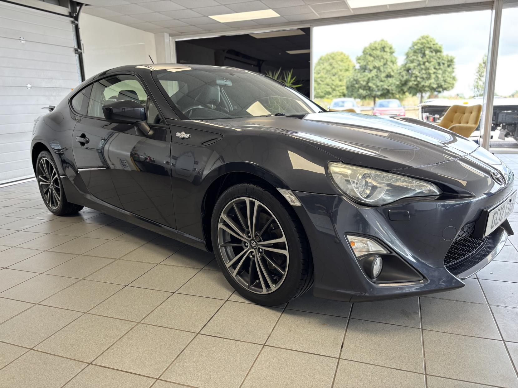 Toyota GT86 2.0 Boxer D-4S Coupe 2dr Petrol Manual Euro 5 (200 ps)