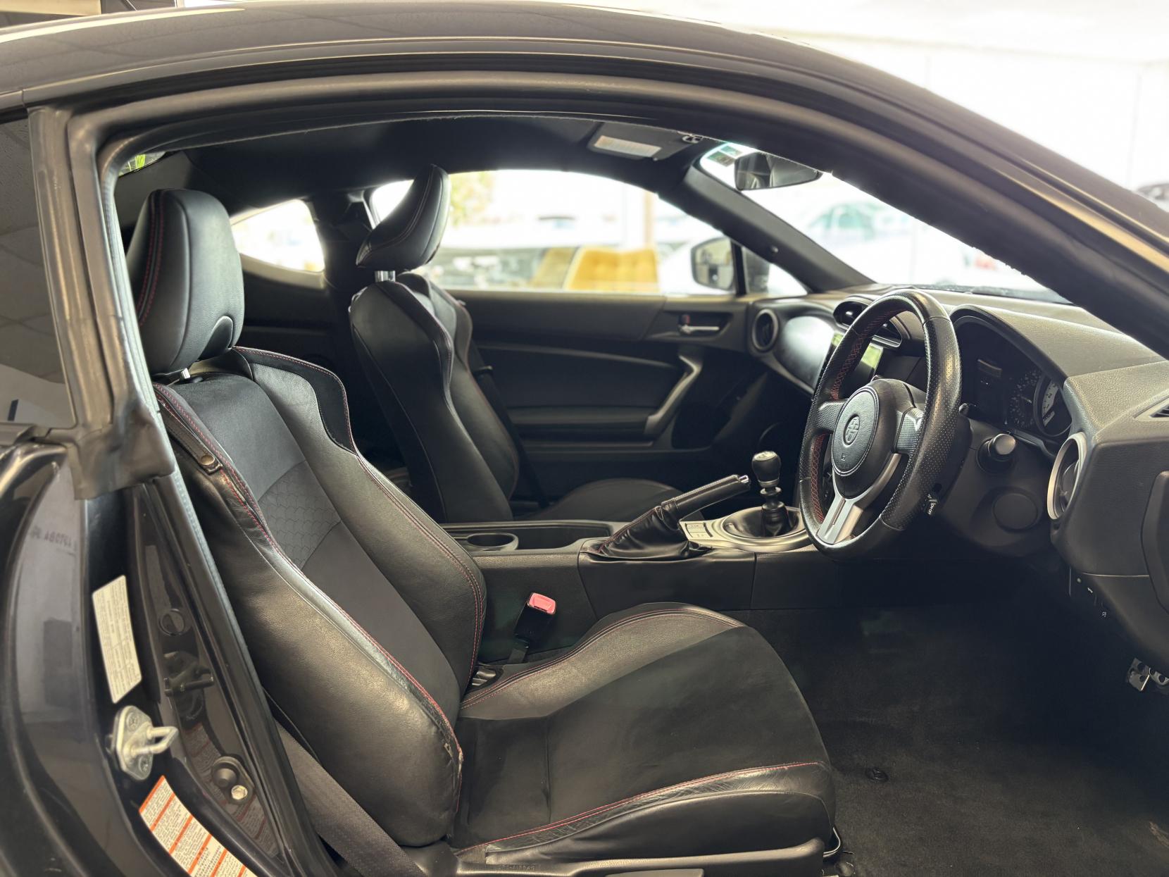 Toyota GT86 2.0 Boxer D-4S Coupe 2dr Petrol Manual Euro 5 (200 ps)