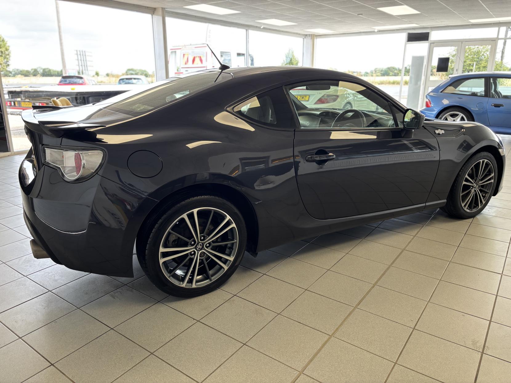 Toyota GT86 2.0 Boxer D-4S Coupe 2dr Petrol Manual Euro 5 (200 ps)