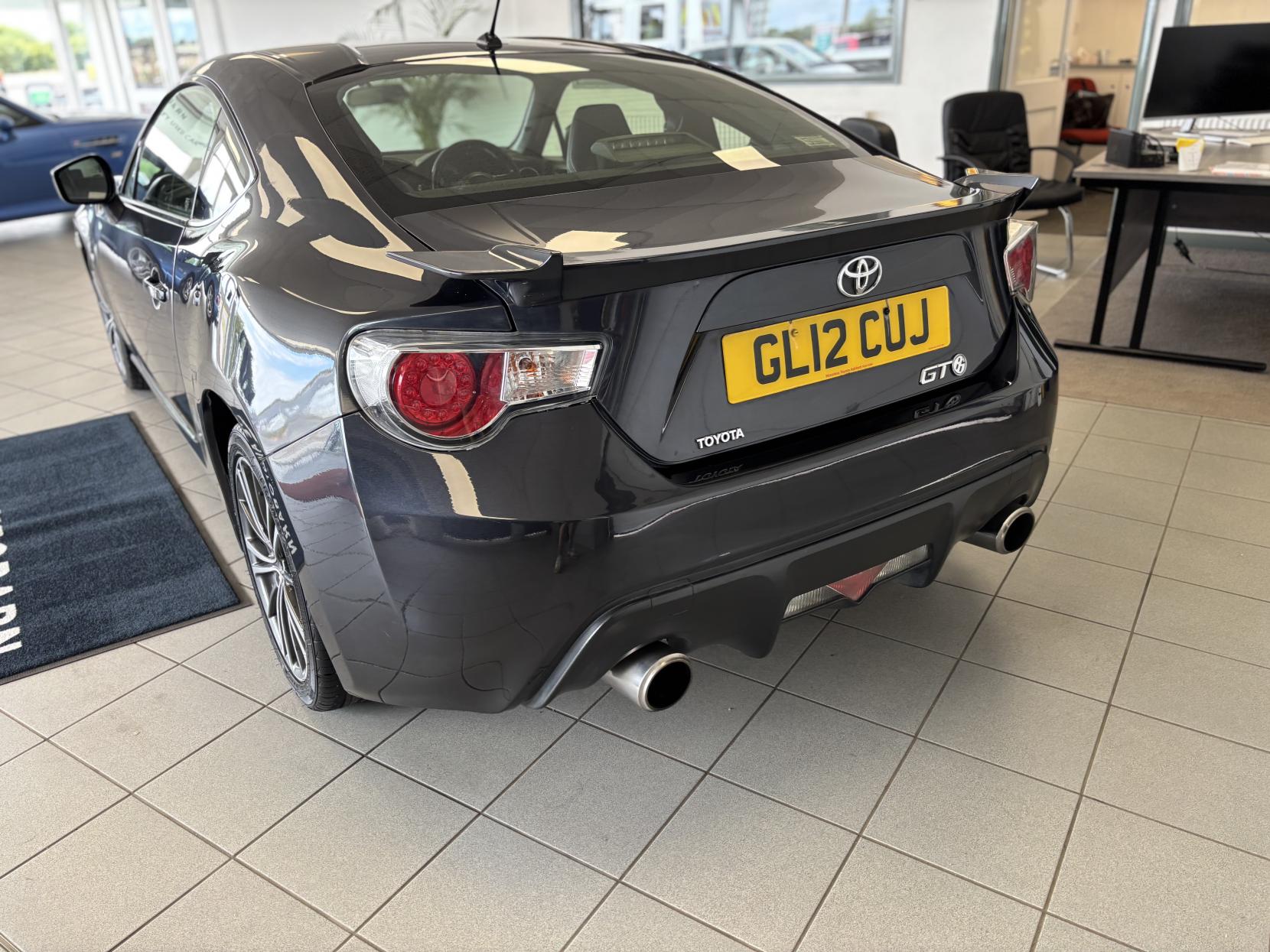 Toyota GT86 2.0 Boxer D-4S Coupe 2dr Petrol Manual Euro 5 (200 ps)