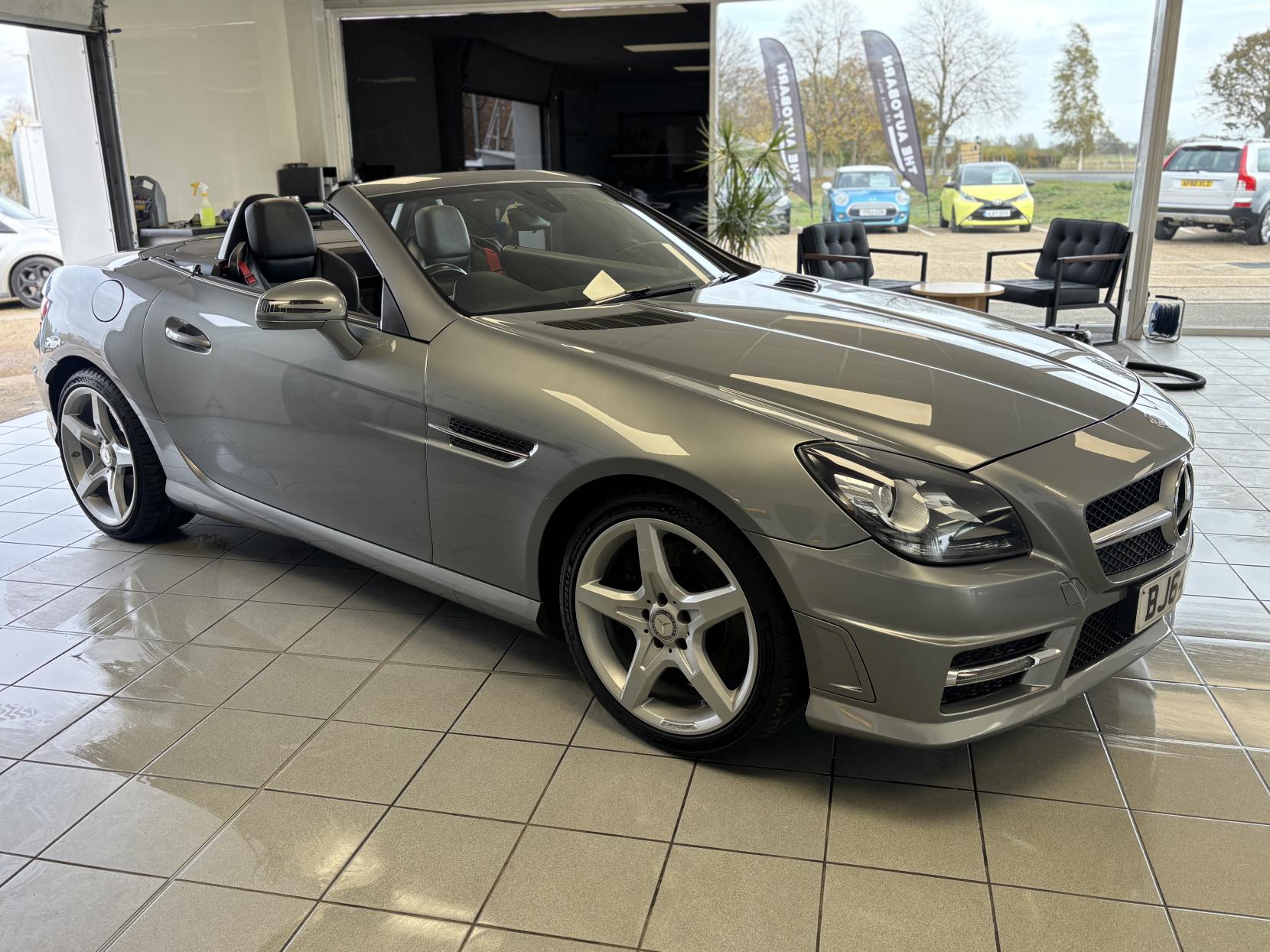 Mercedes-Benz SLK 1.8 SLK200 AMG Sport Convertible 2dr Petrol G-Tronic+ Euro 5 (s/s) (184 ps)