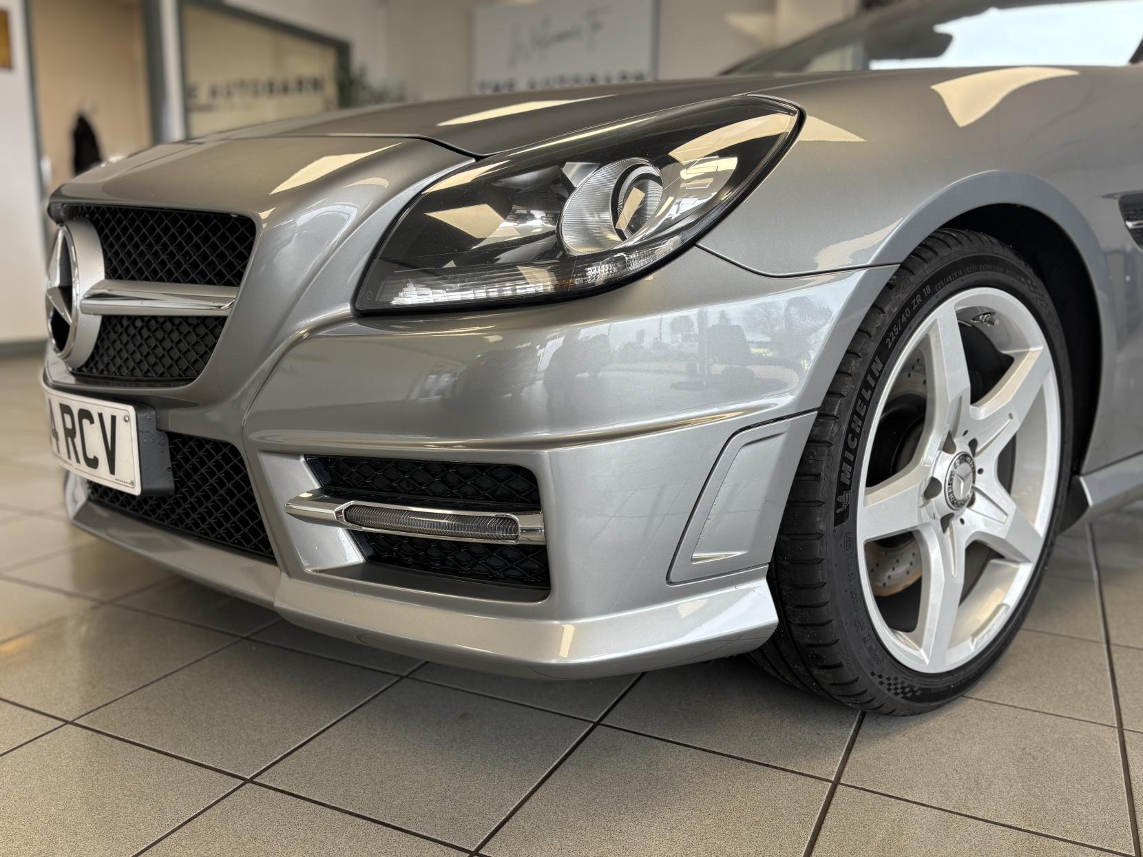 Mercedes-Benz SLK 1.8 SLK200 AMG Sport Convertible 2dr Petrol G-Tronic+ Euro 5 (s/s) (184 ps)