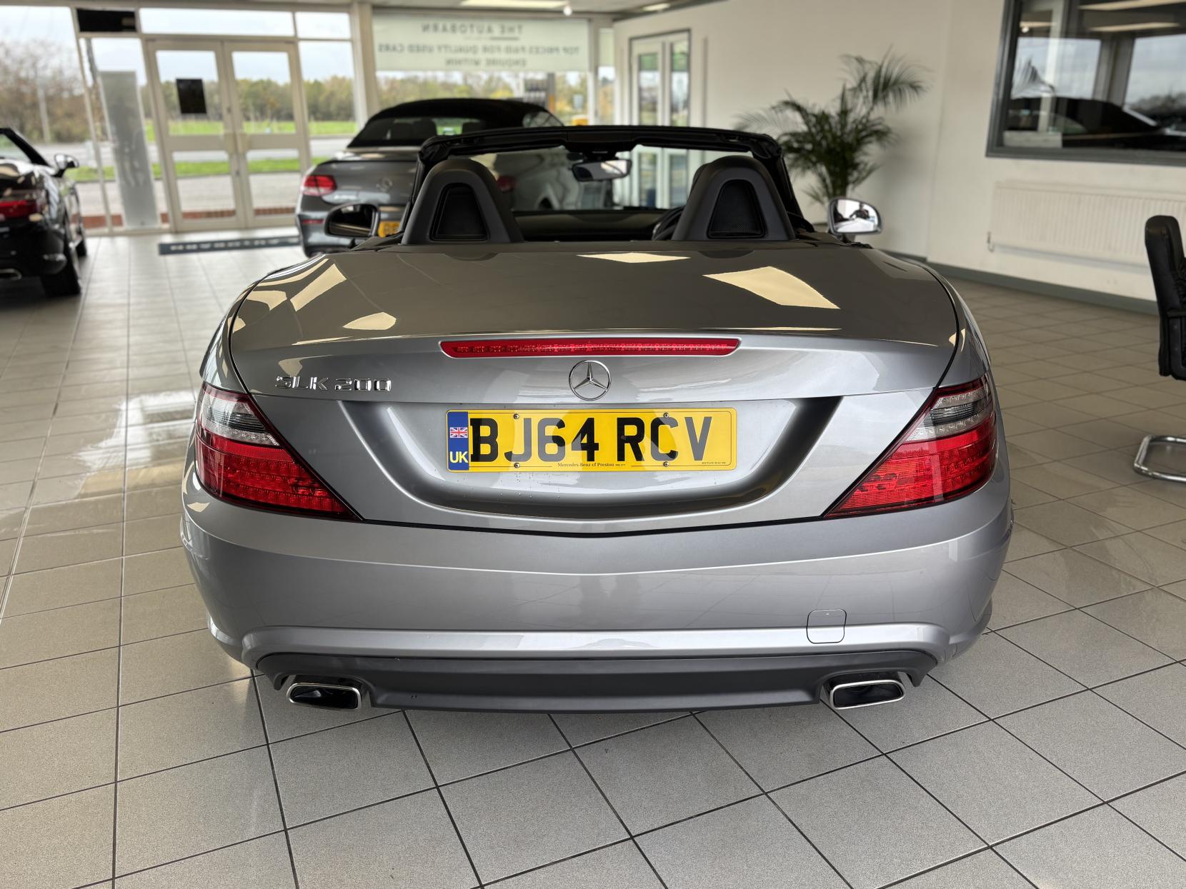 Mercedes-Benz SLK 1.8 SLK200 AMG Sport Convertible 2dr Petrol G-Tronic+ Euro 5 (s/s) (184 ps)