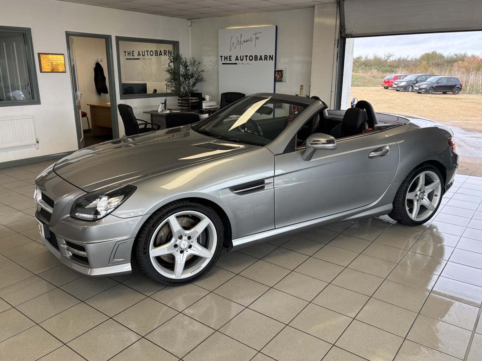 Mercedes-Benz SLK 1.8 SLK200 AMG Sport Convertible 2dr Petrol G-Tronic+ Euro 5 (s/s) (184 ps)