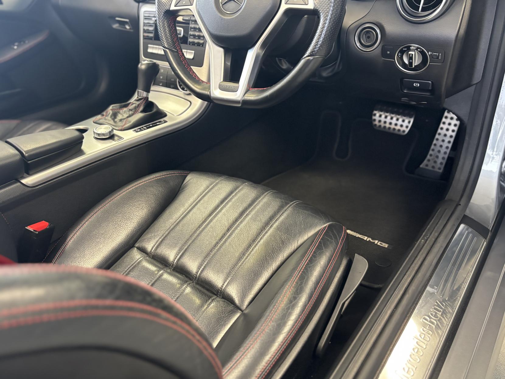 Mercedes-Benz SLK 1.8 SLK200 AMG Sport Convertible 2dr Petrol G-Tronic+ Euro 5 (s/s) (184 ps)