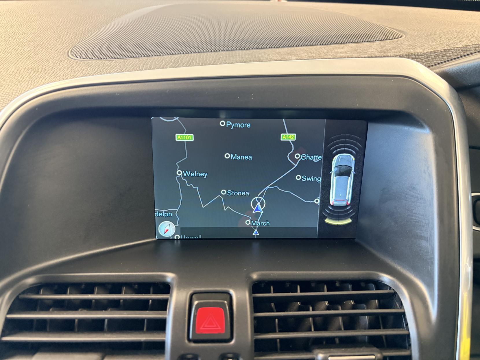 Volvo XC60 2.4 D4 SE Lux Nav SUV 5dr Diesel Geartronic AWD Euro 5 (181 ps)