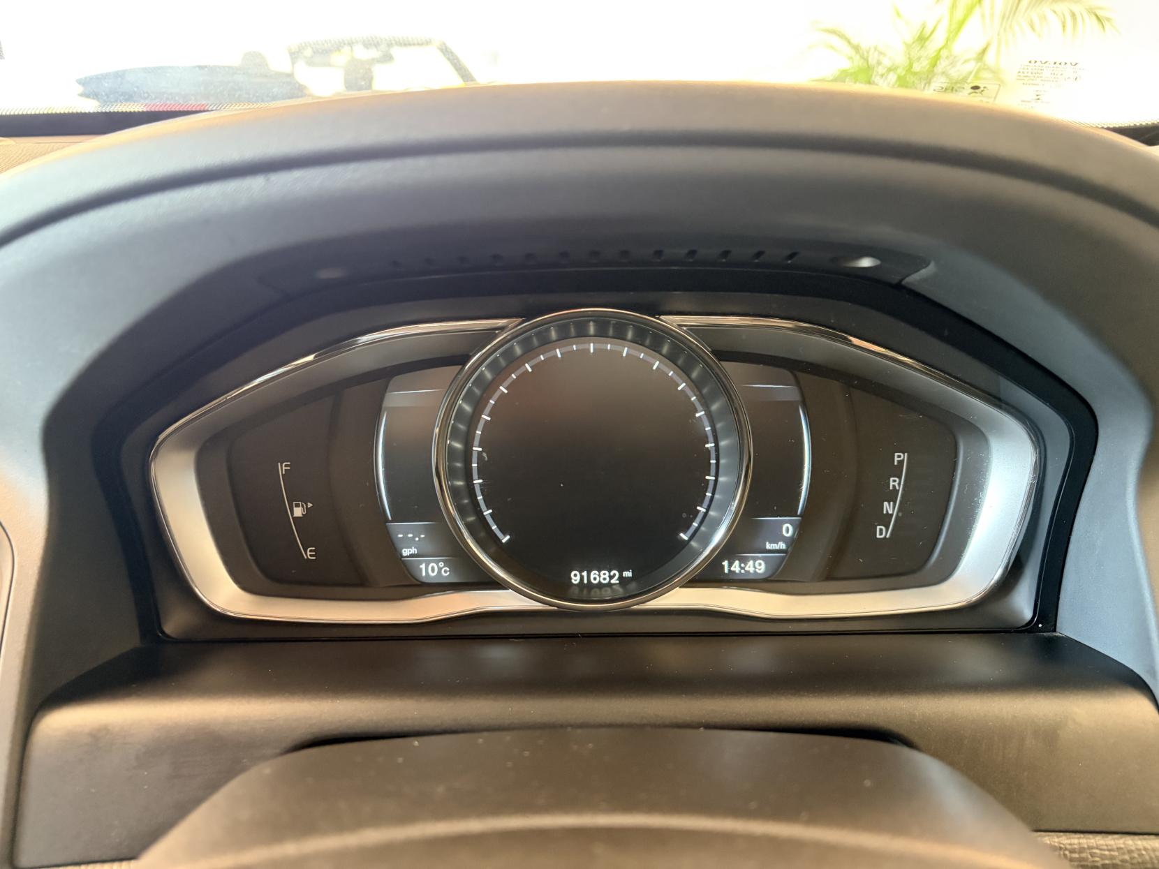 Volvo XC60 2.4 D4 SE Lux Nav SUV 5dr Diesel Geartronic AWD Euro 5 (181 ps)