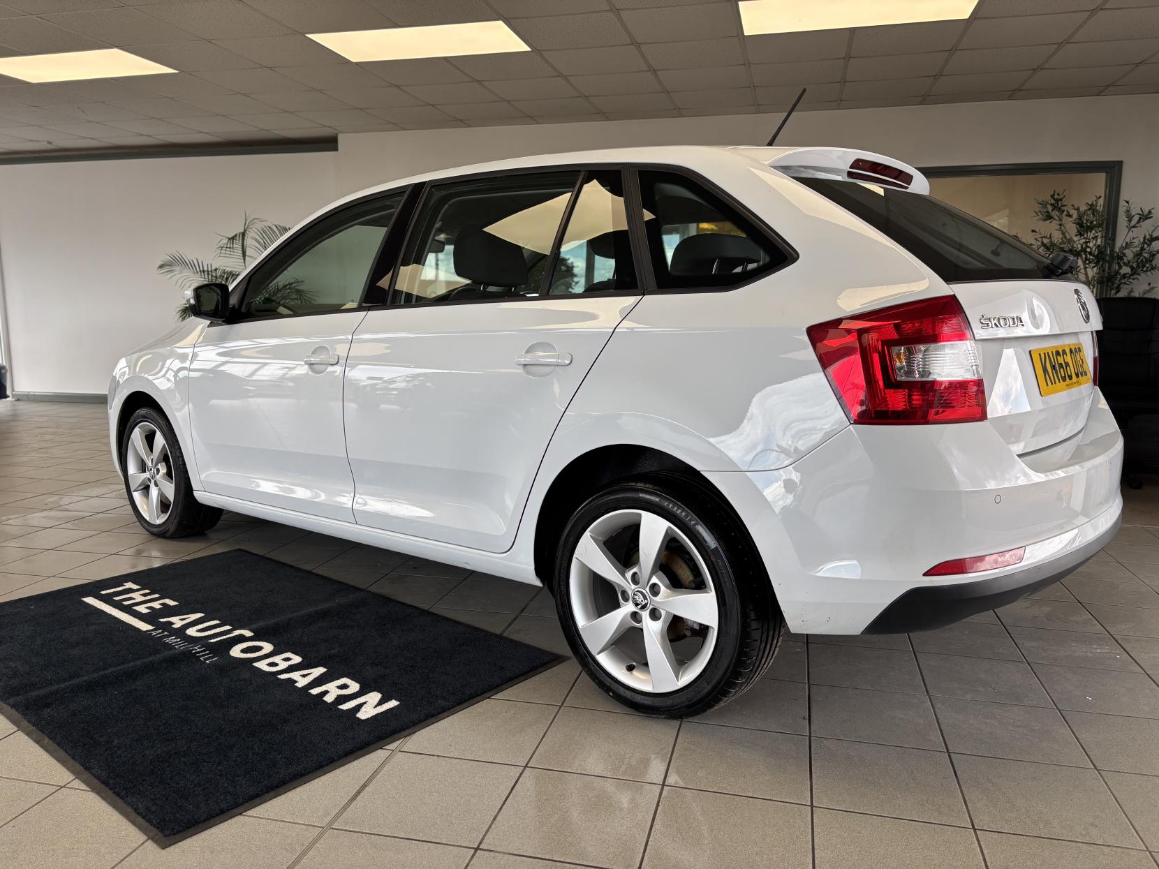 Skoda Rapid Spaceback 1.2 TSI SE Tech Hatchback 5dr Petrol Manual Euro 6 (s/s) (110 ps)