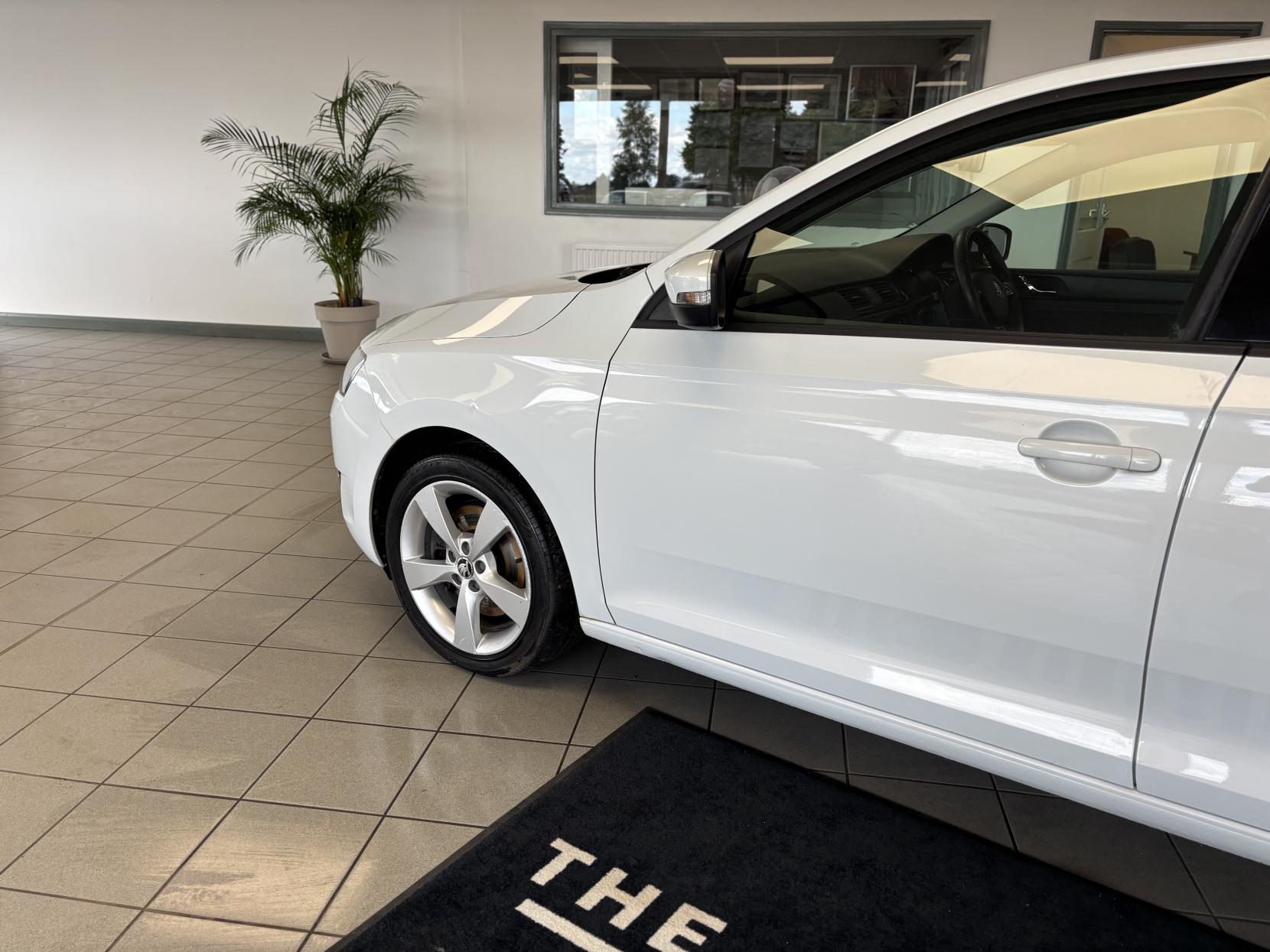Skoda Rapid Spaceback 1.2 TSI SE Tech Hatchback 5dr Petrol Manual Euro 6 (s/s) (110 ps)