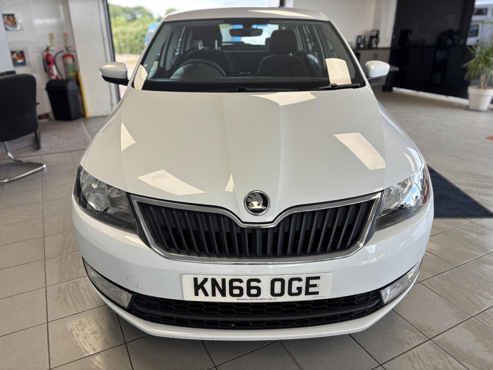 Skoda Rapid Spaceback 1.2 TSI SE Tech Hatchback 5dr Petrol Manual Euro 6 (s/s) (110 ps)