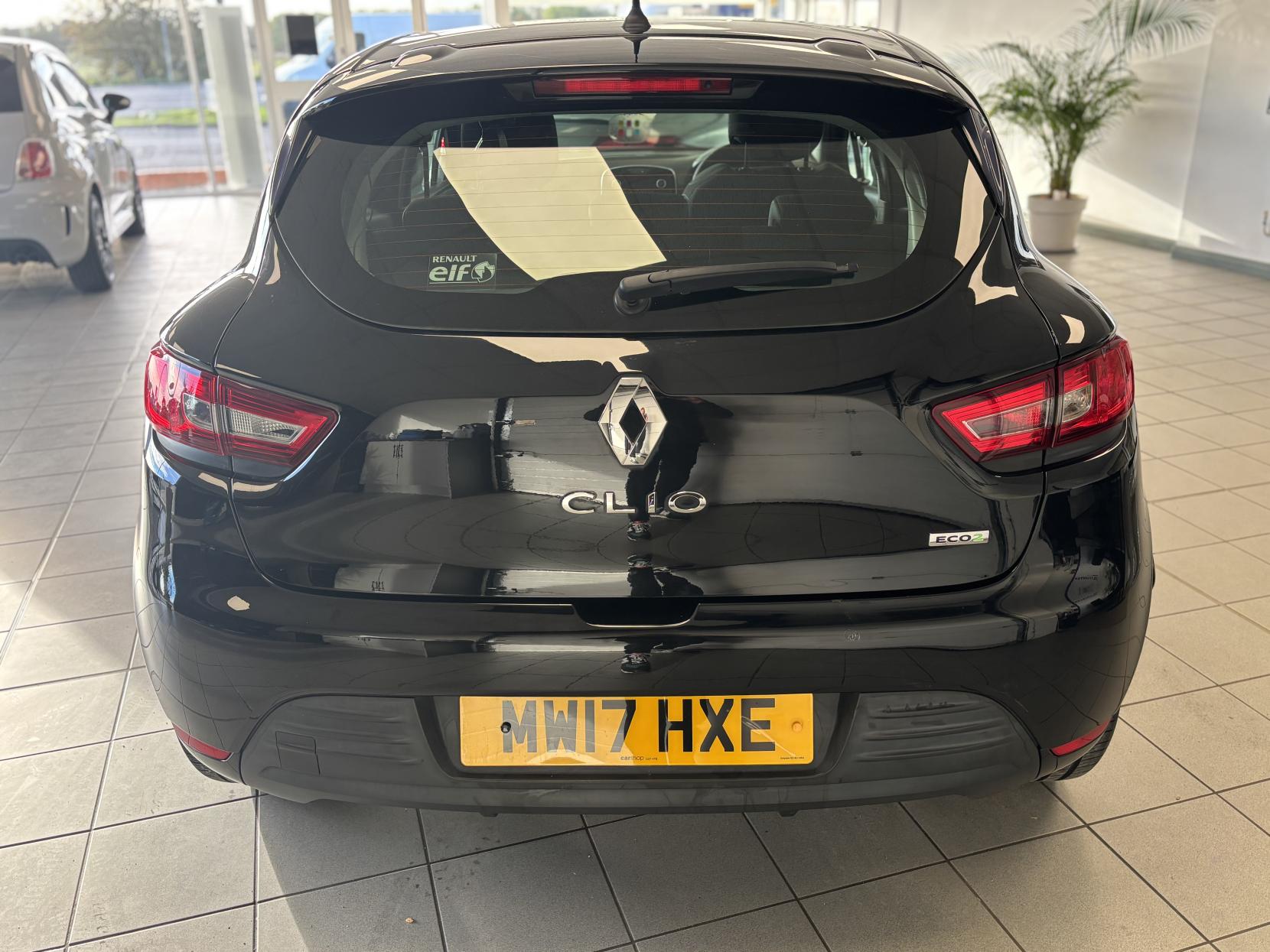 Renault Clio 1.5 dCi Play Hatchback 5dr Diesel Manual Euro 6 (s/s) (90 ps)