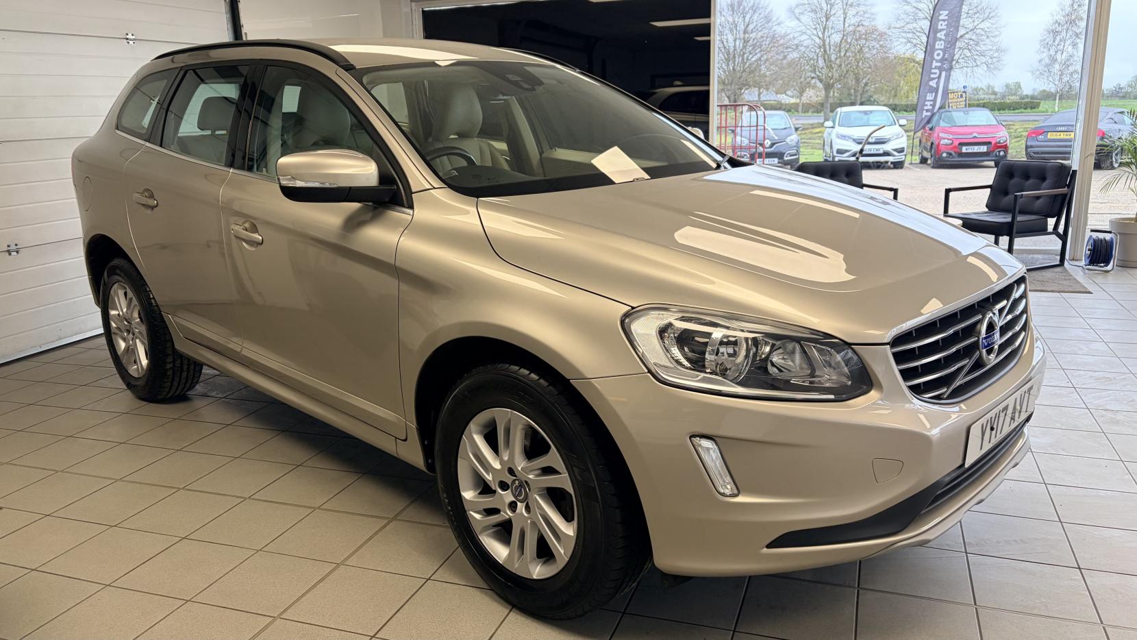 Volvo XC60 2.0 D4 SE Nav SUV 5dr Diesel Auto Euro 6 (s/s) (190 ps)