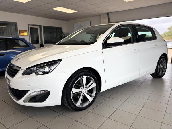 Peugeot 308 1.2 PureTech Allure Hatchback 5dr Petrol Manual Euro 6 (s/s) (130 ps)