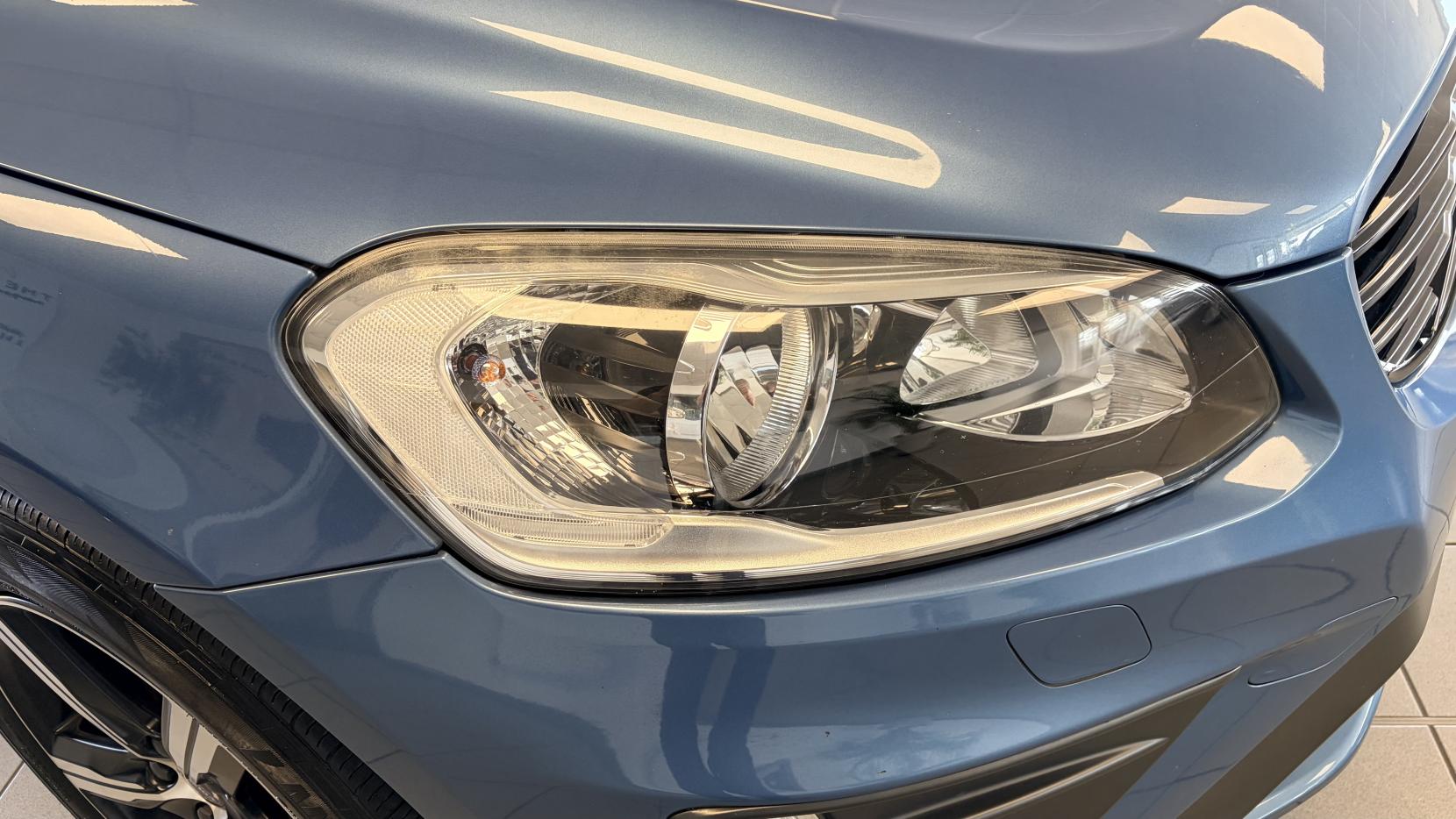 Volvo XC60 2.0 D4 R-Design Nav SUV 5dr Diesel Auto Euro 6 (s/s) (190 ps)