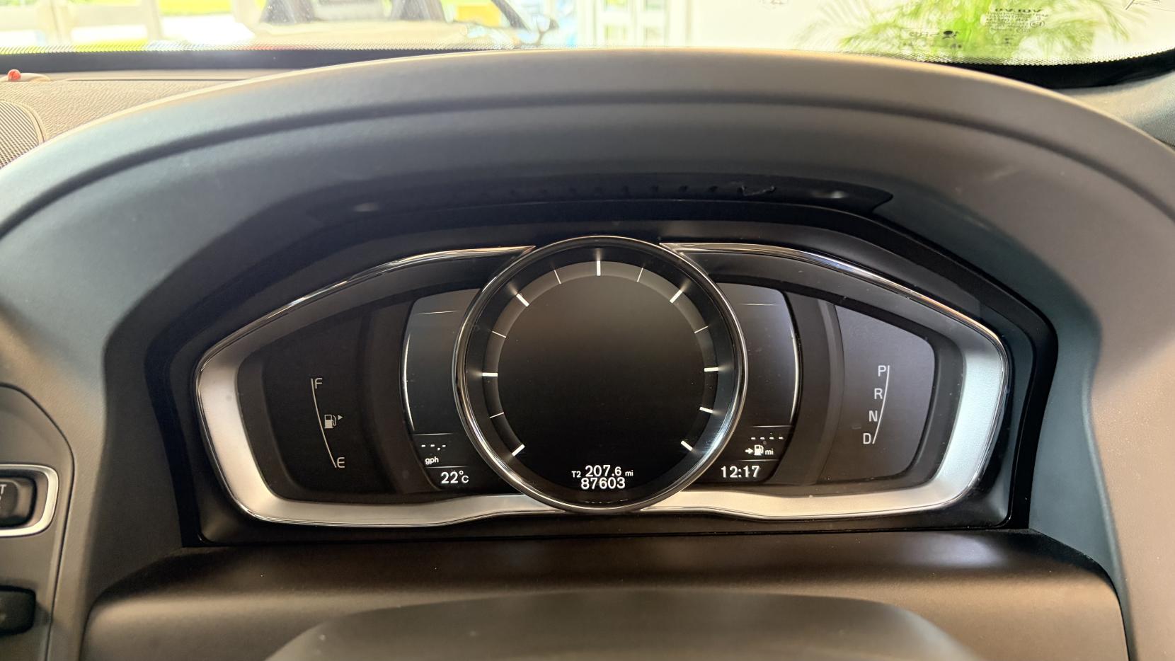 Volvo XC60 2.0 D4 R-Design Nav SUV 5dr Diesel Auto Euro 6 (s/s) (190 ps)