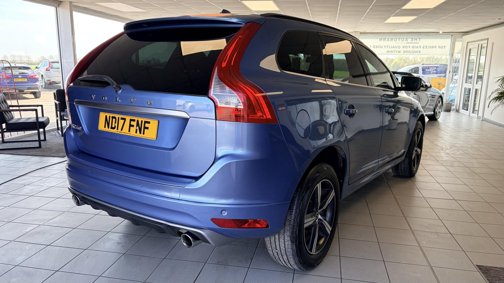 Volvo XC60 2.0 D4 R-Design Nav SUV 5dr Diesel Auto Euro 6 (s/s) (190 ps)