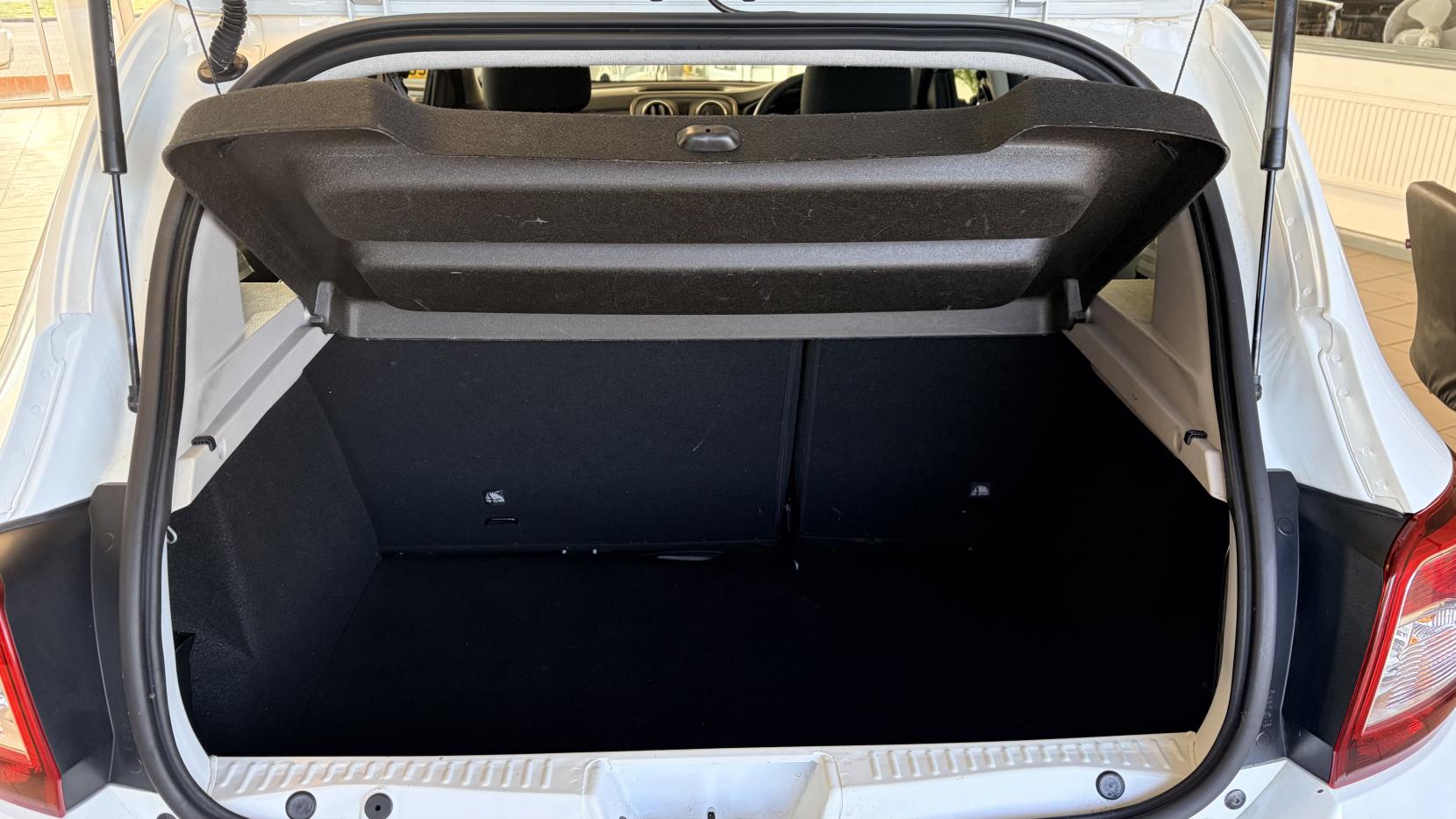 Dacia Sandero Stepway 1.5 dCi Laureate Hatchback 5dr Diesel Manual Euro 6 (s/s) (90 ps)