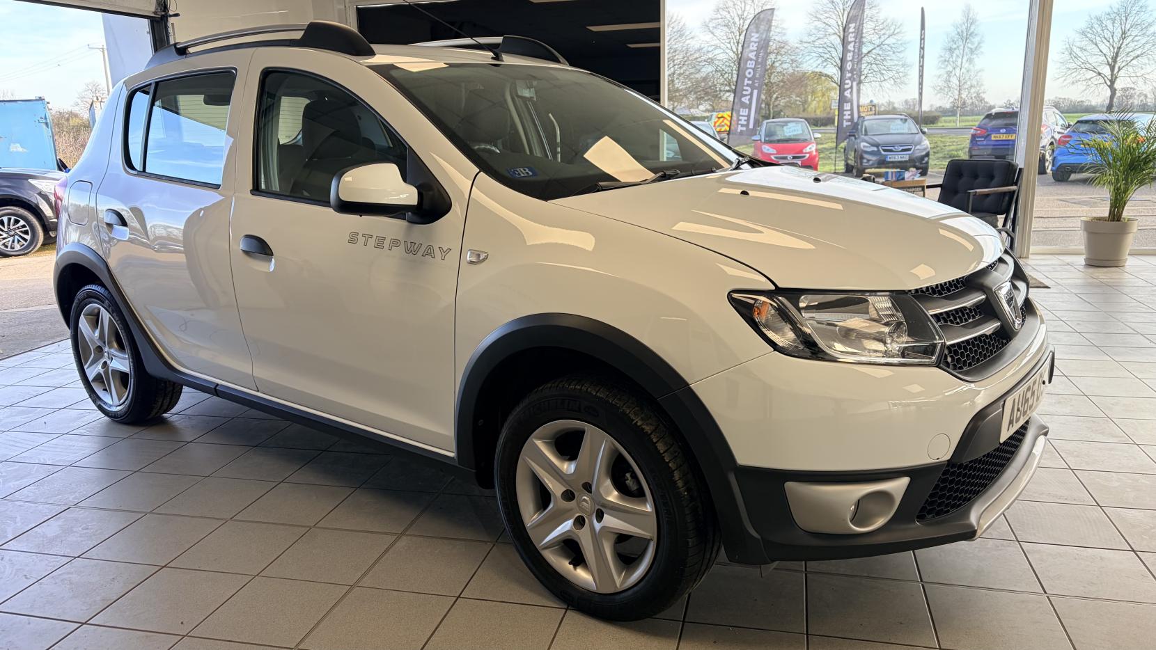 Dacia Sandero Stepway 1.5 dCi Laureate Hatchback 5dr Diesel Manual Euro 6 (s/s) (90 ps)