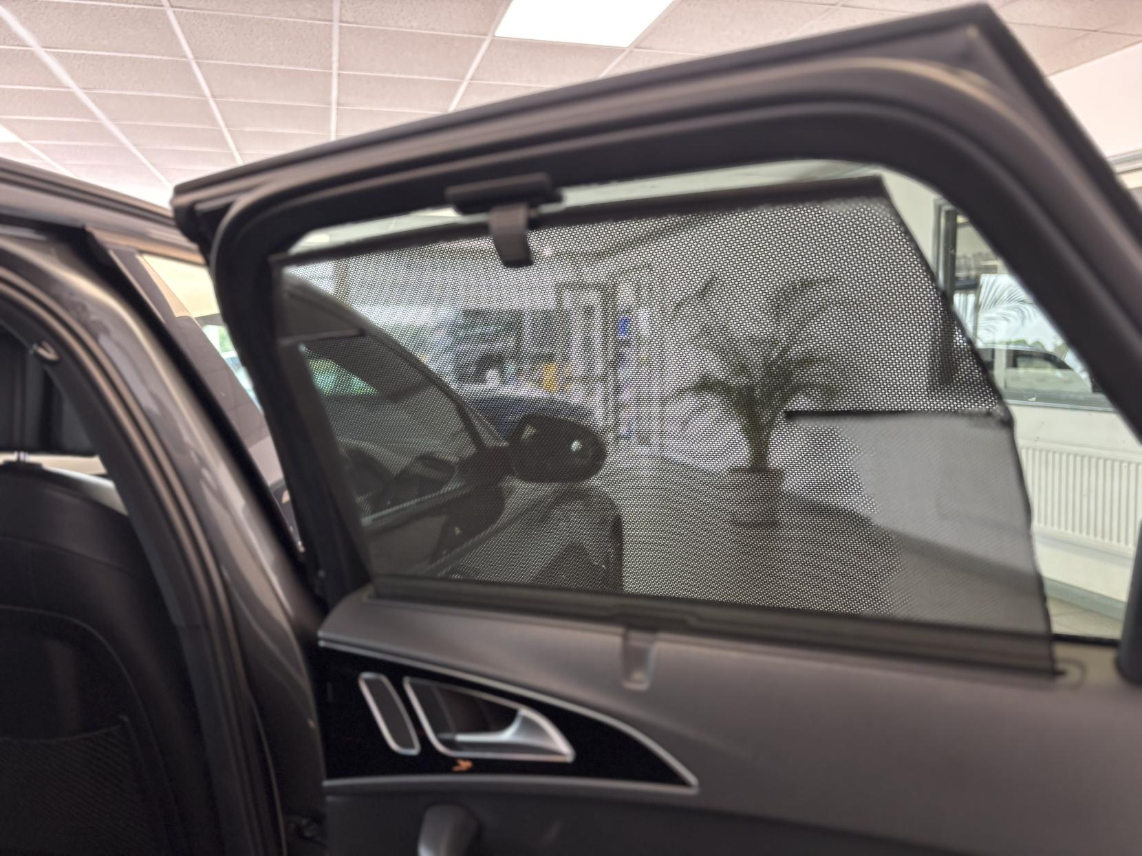 Audi A6 Avant 2.0 TDI ultra Black Edition Estate 5dr Diesel Manual Euro 6 (s/s) (190 ps)