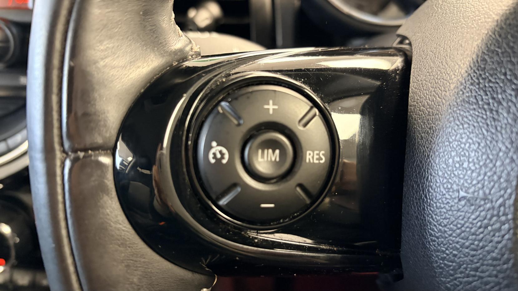 MINI Hatch 1.5 Cooper Hatchback 3dr Petrol Manual Euro 6 (s/s) (136 ps)