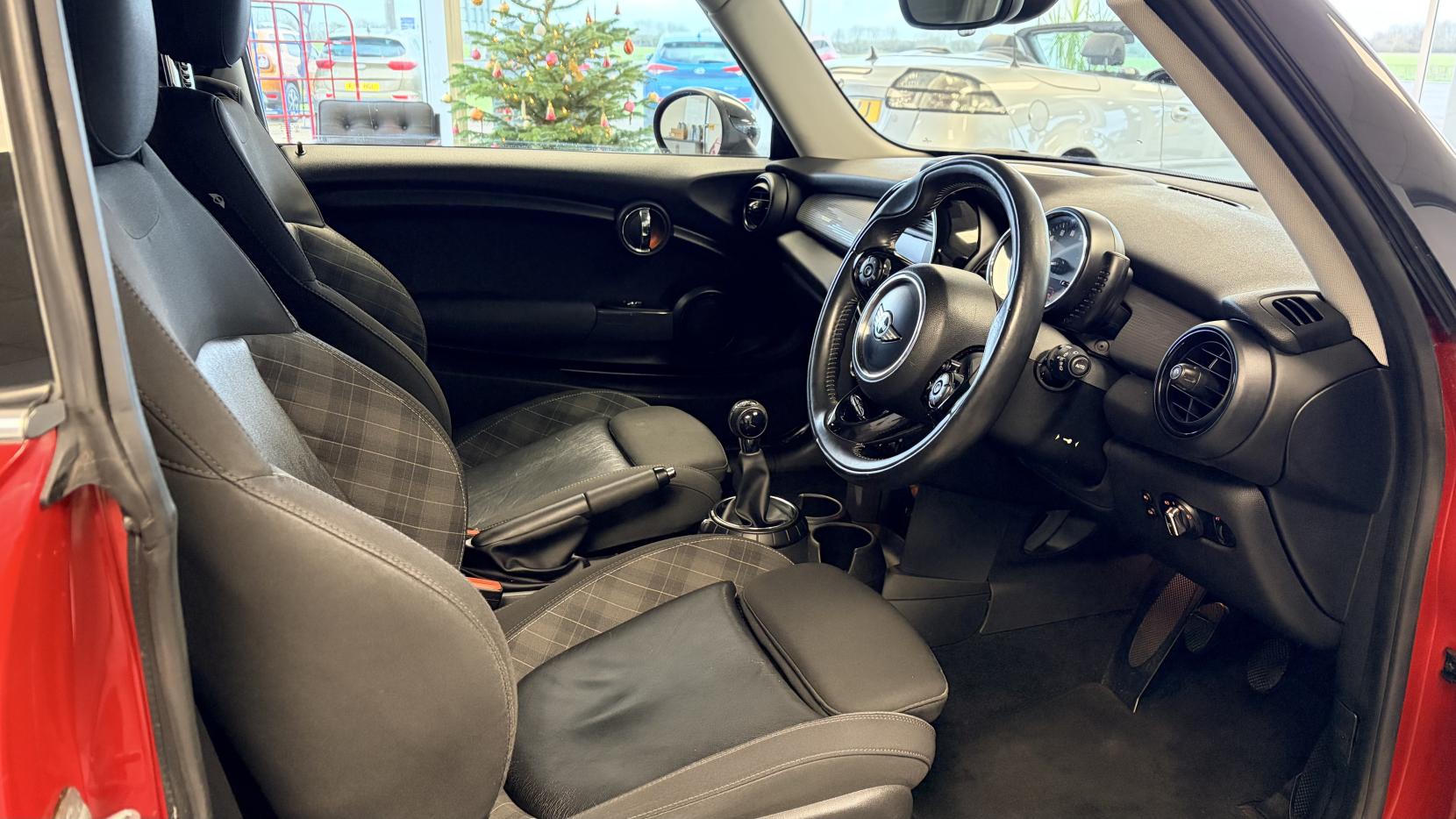 MINI Hatch 1.5 Cooper Hatchback 3dr Petrol Manual Euro 6 (s/s) (136 ps)