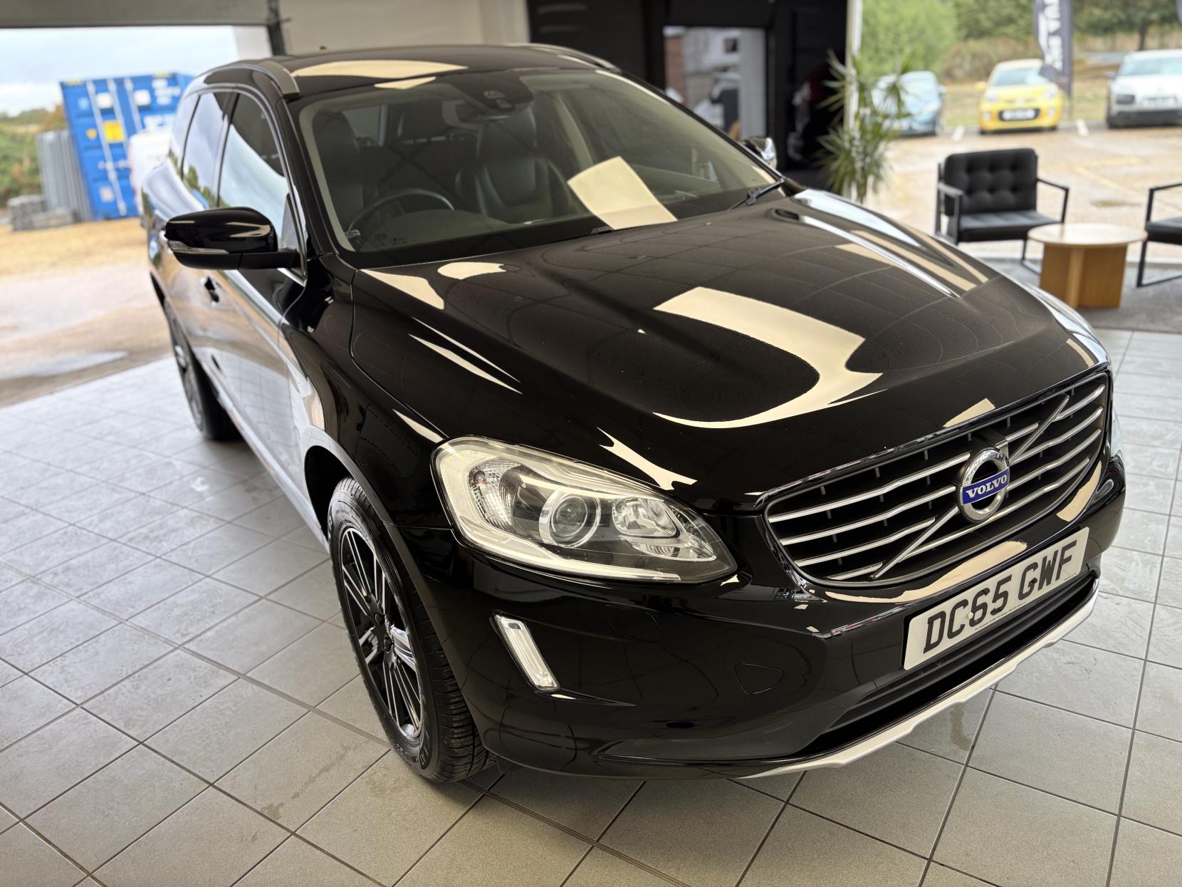 Volvo XC60 2.4 D5 SE Lux Nav SUV 5dr Diesel Manual AWD Euro 6 (s/s) (220 ps)