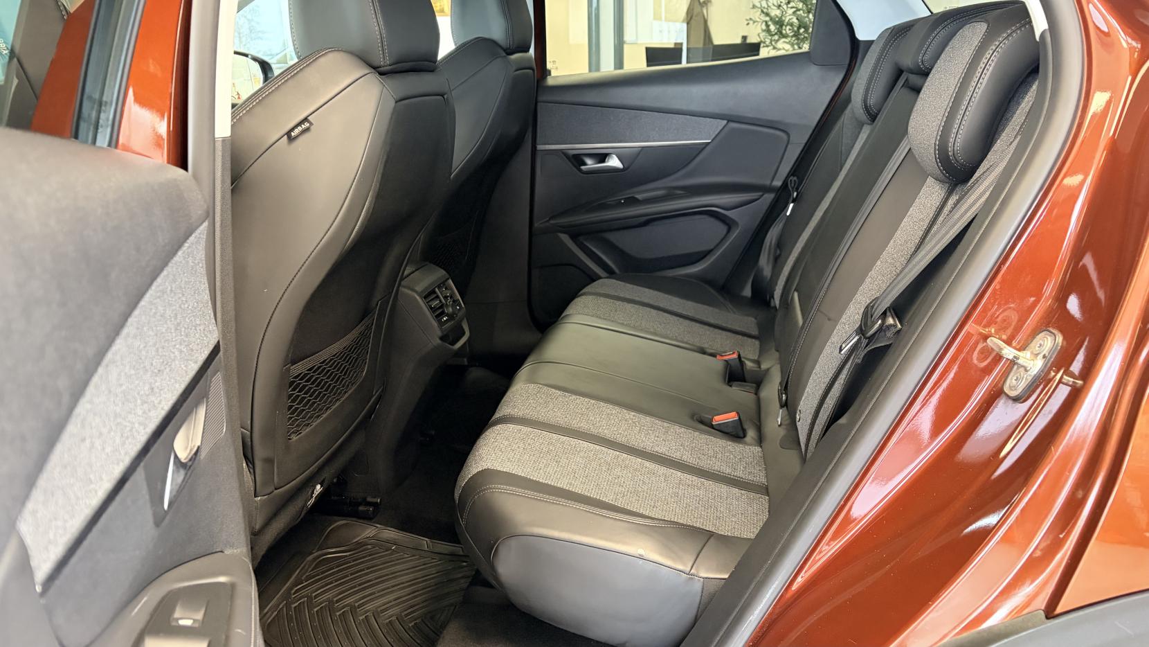 Peugeot 3008 1.2 PureTech Allure SUV 5dr Petrol Manual Euro 6 (s/s) (130 ps)