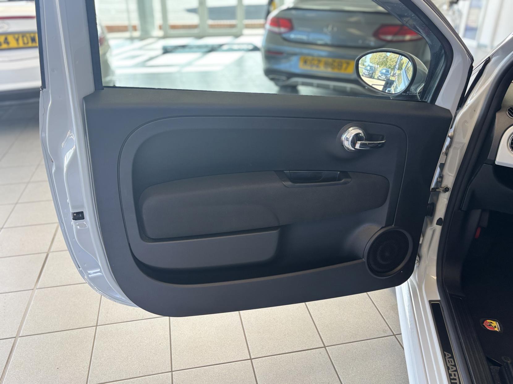 Abarth 500 1.4 T-Jet Hatchback 3dr Petrol Manual Euro 5 (135 bhp)
