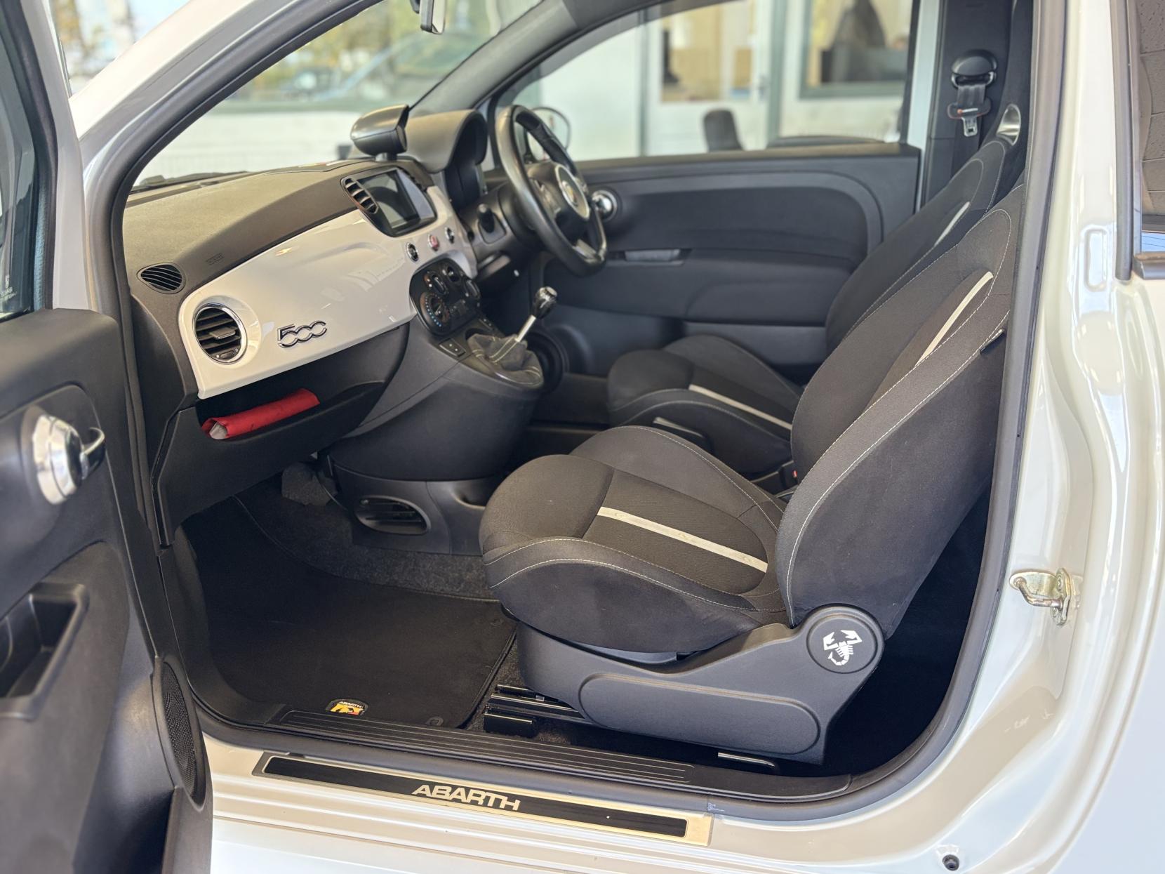 Abarth 500 1.4 T-Jet Hatchback 3dr Petrol Manual Euro 5 (135 bhp)