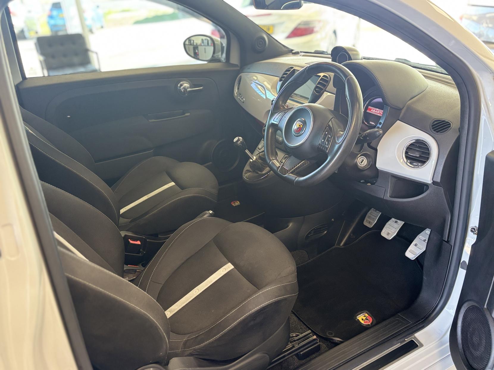 Abarth 500 1.4 T-Jet Hatchback 3dr Petrol Manual Euro 5 (135 bhp)
