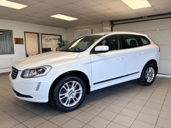 Volvo XC60 2.4 D4 SE Lux SUV 5dr Diesel Geartronic AWD Euro 5 (163 ps)