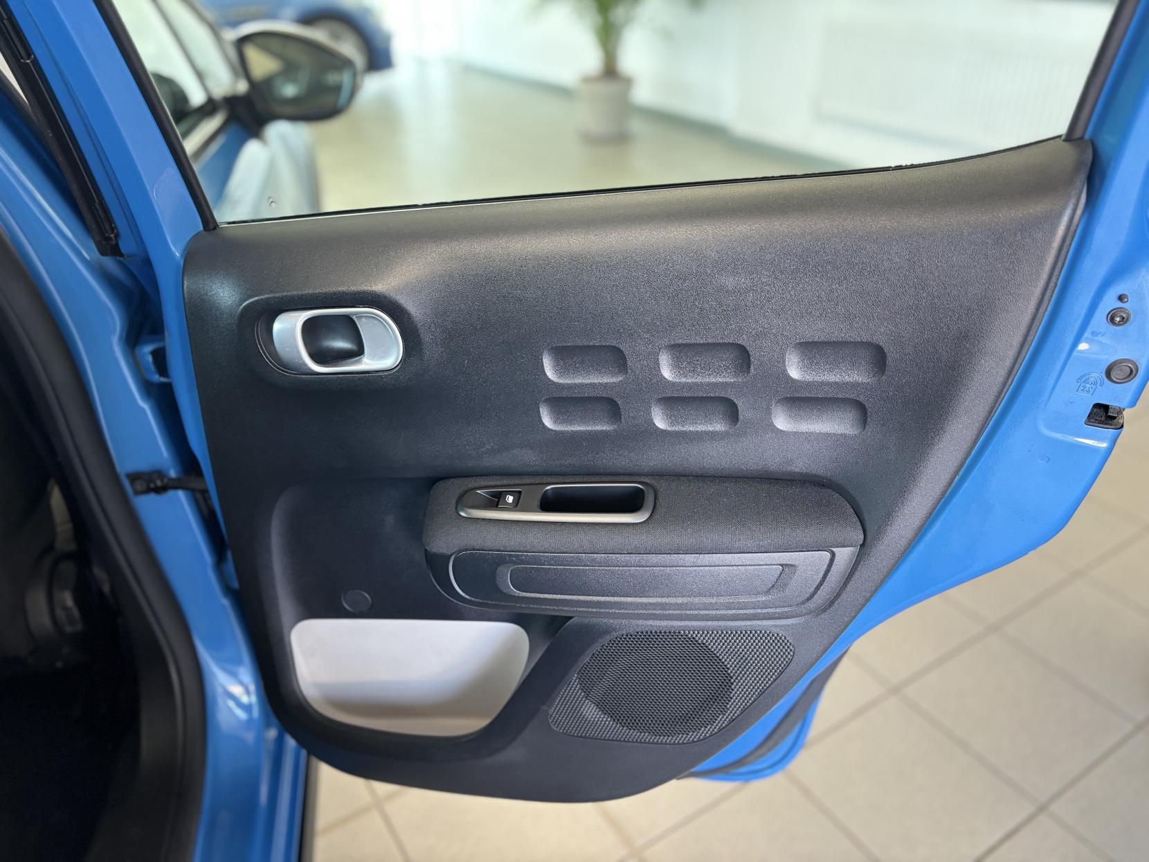 Citroen C3 1.2 PureTech Feel Hatchback 5dr Petrol Manual Euro 6 (82 ps)