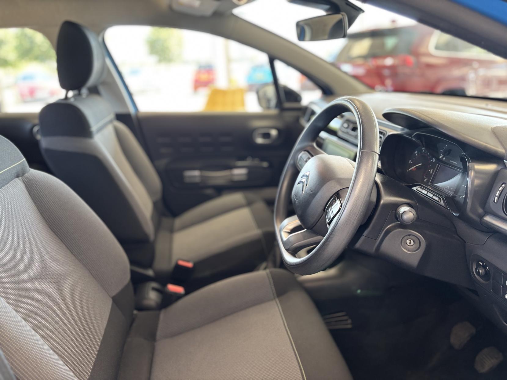 Citroen C3 1.2 PureTech Feel Hatchback 5dr Petrol Manual Euro 6 (82 ps)