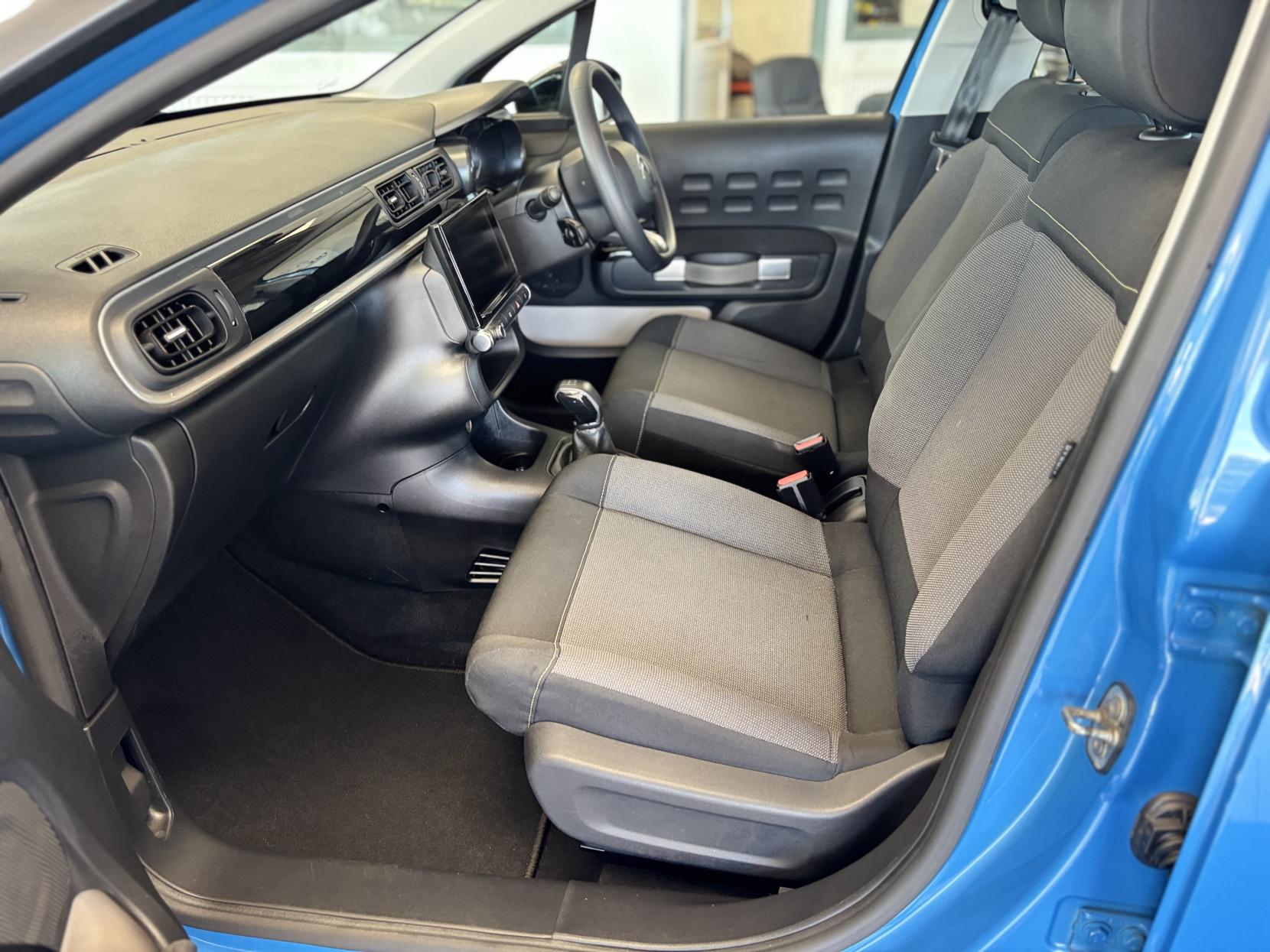Citroen C3 1.2 PureTech Feel Hatchback 5dr Petrol Manual Euro 6 (82 ps)