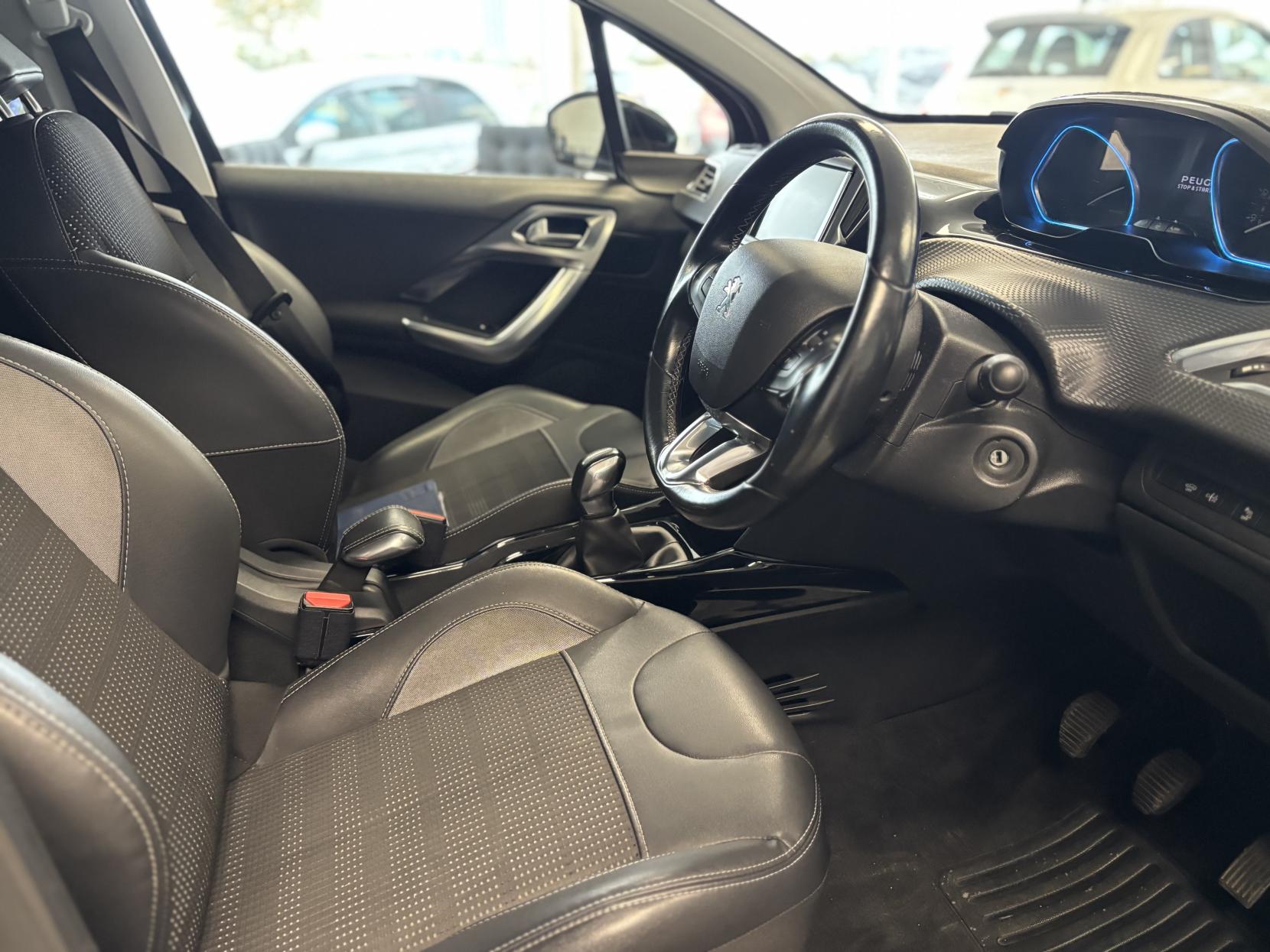 Peugeot 2008 1.2 PureTech Allure SUV 5dr Petrol Manual Euro 6 (s/s) (110 ps)
