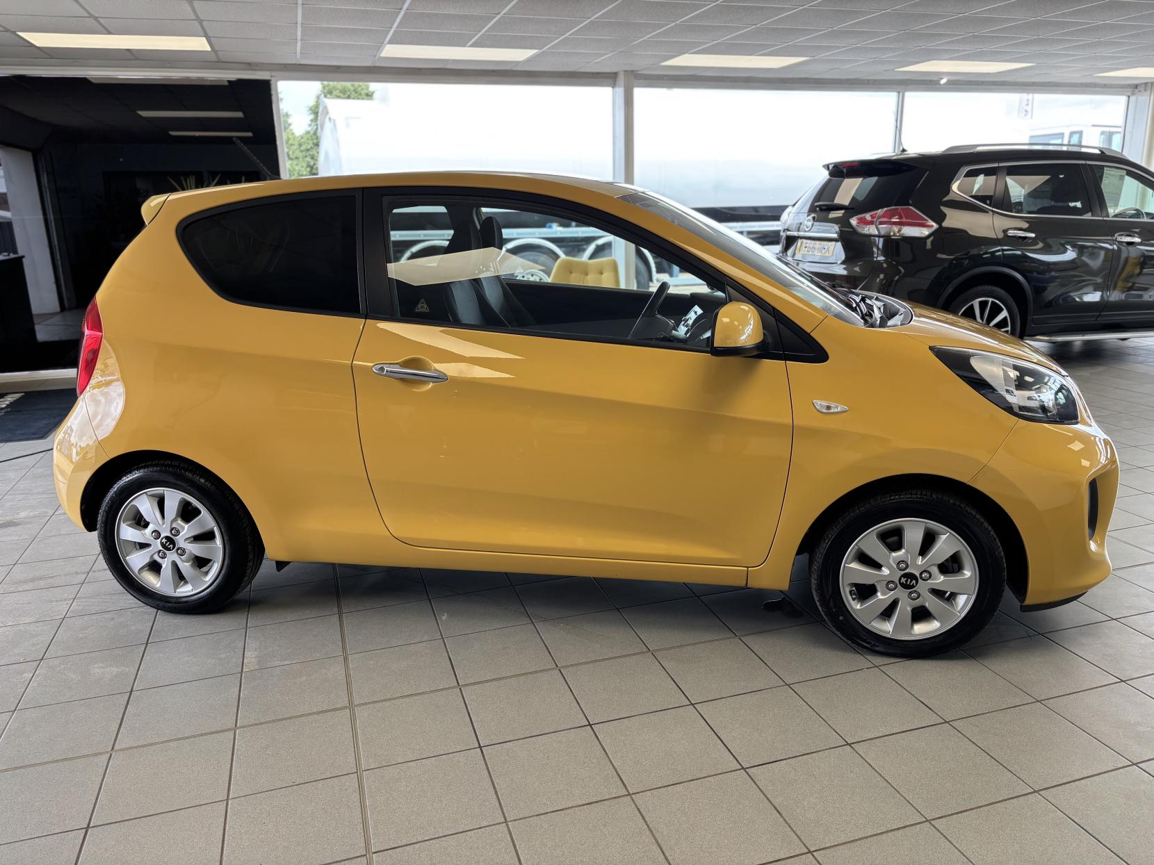 Kia Picanto 1.0 SR7 Hatchback 3dr Petrol Manual Euro 5 (68 bhp)
