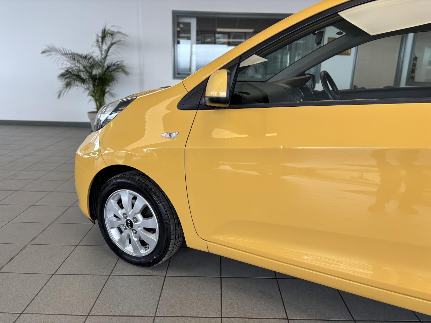 Kia Picanto 1.0 SR7 Hatchback 3dr Petrol Manual Euro 5 (68 bhp)
