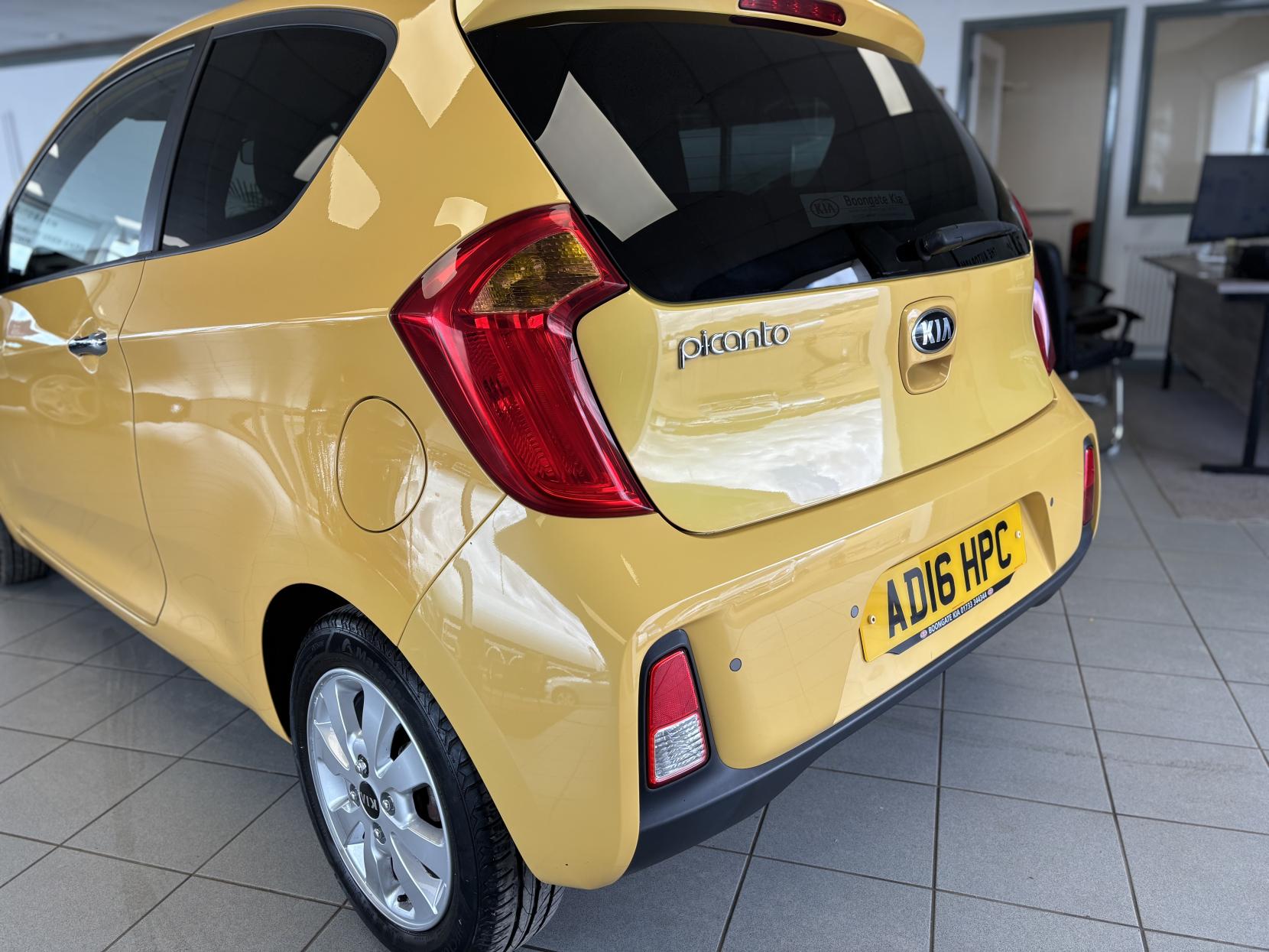 Kia Picanto 1.0 SR7 Hatchback 3dr Petrol Manual Euro 5 (68 bhp)