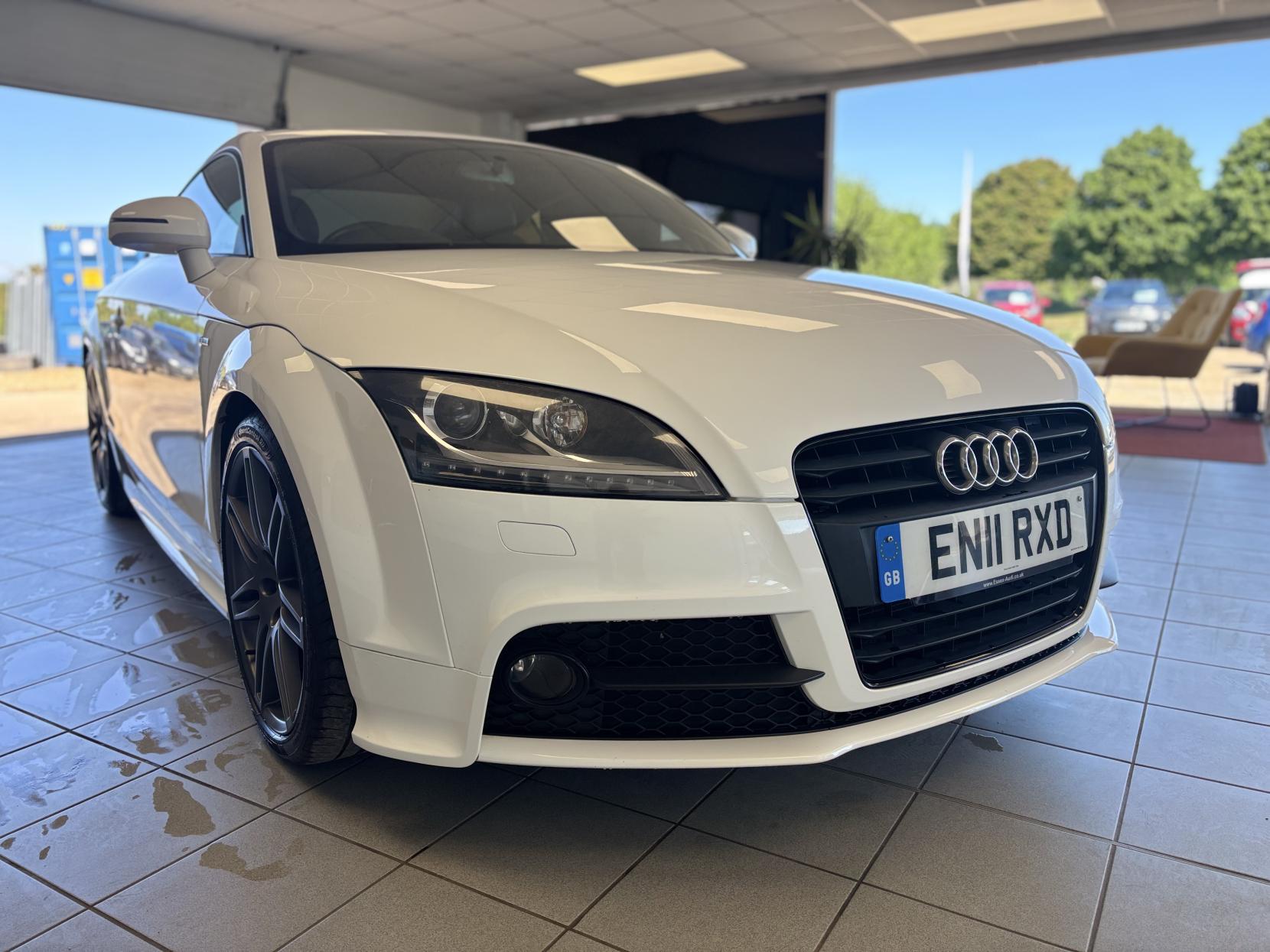 Audi TT 2.0 TFSI Black Edition Coupe 3dr Petrol Manual Euro 5 (s/s) (211 ps)