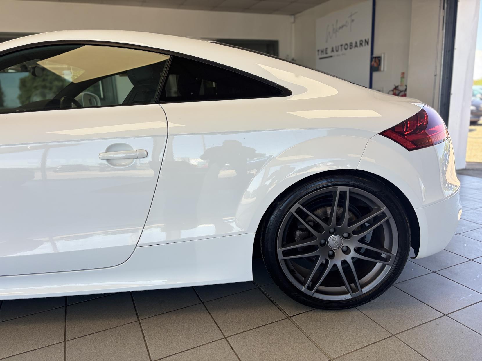 Audi TT 2.0 TFSI Black Edition Coupe 3dr Petrol Manual Euro 5 (s/s) (211 ps)