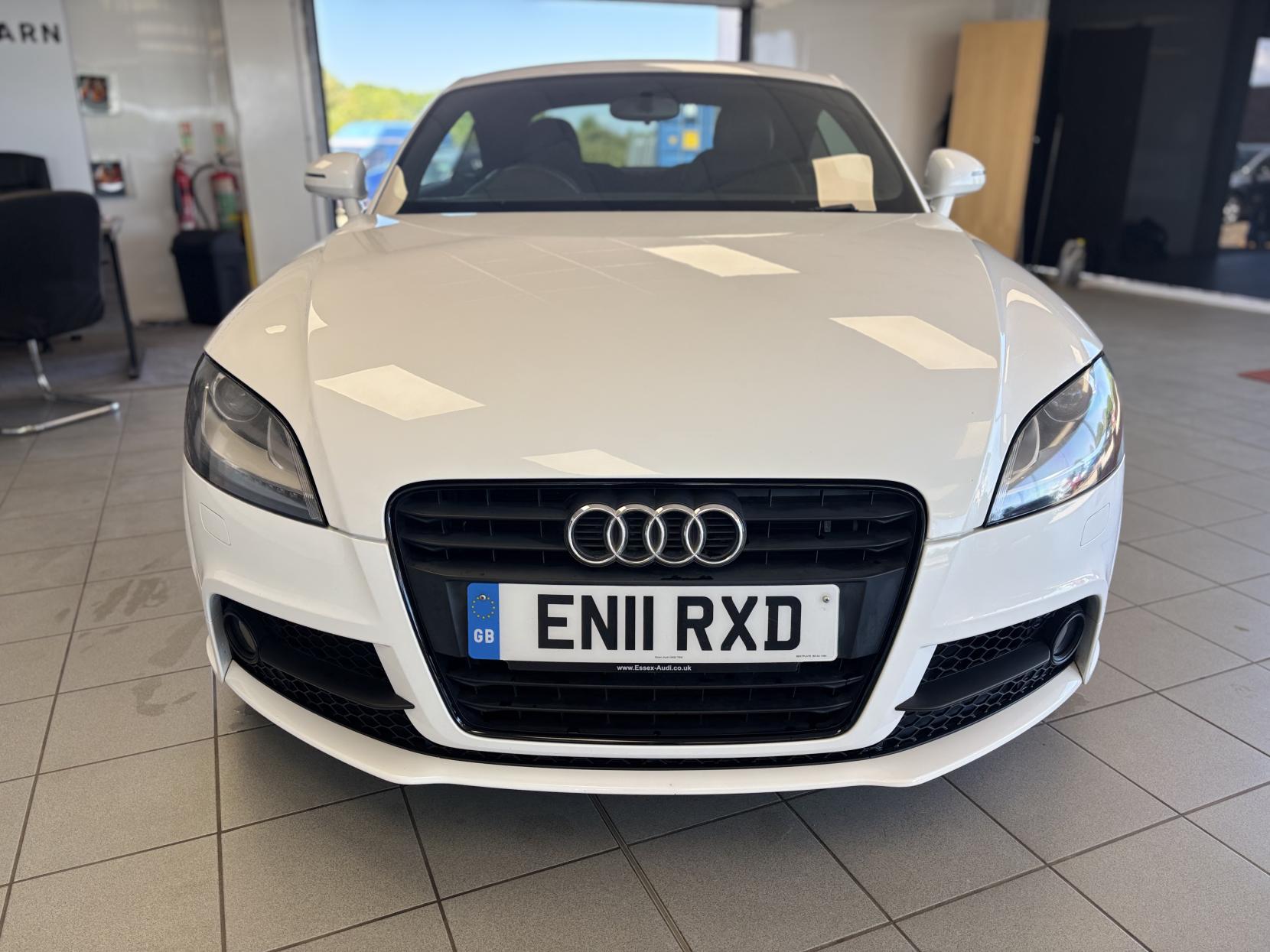 Audi TT 2.0 TFSI Black Edition Coupe 3dr Petrol Manual Euro 5 (s/s) (211 ps)