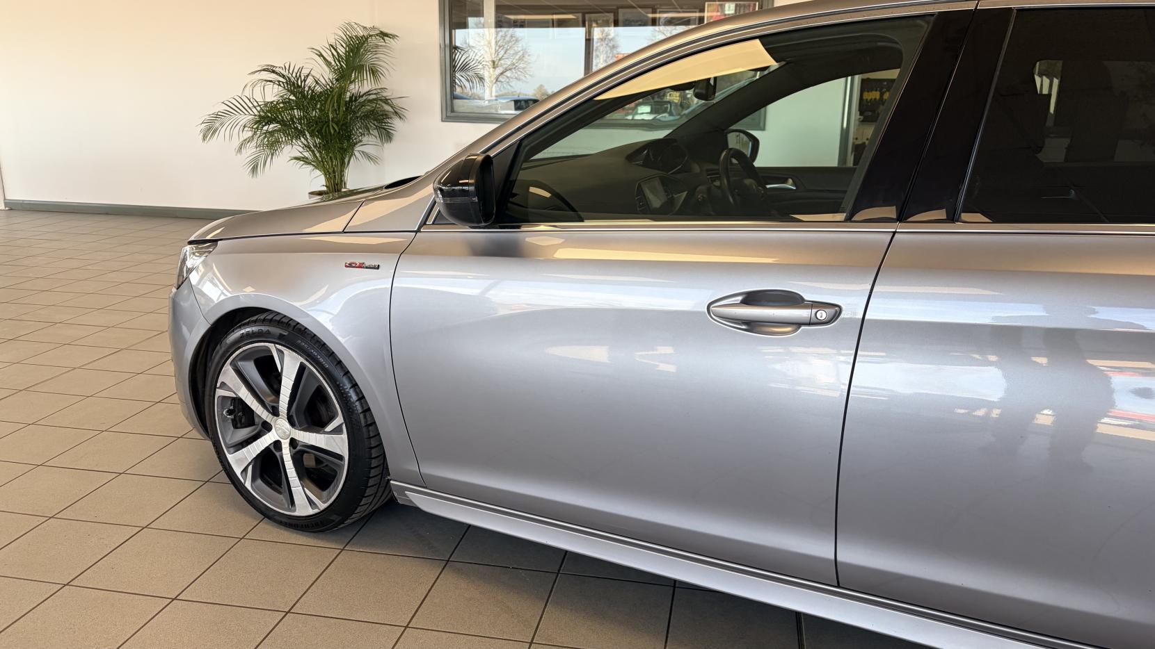 Peugeot 308 1.2 PureTech GT Line Hatchback 5dr Petrol Auto Euro 6 (s/s) (130 ps)