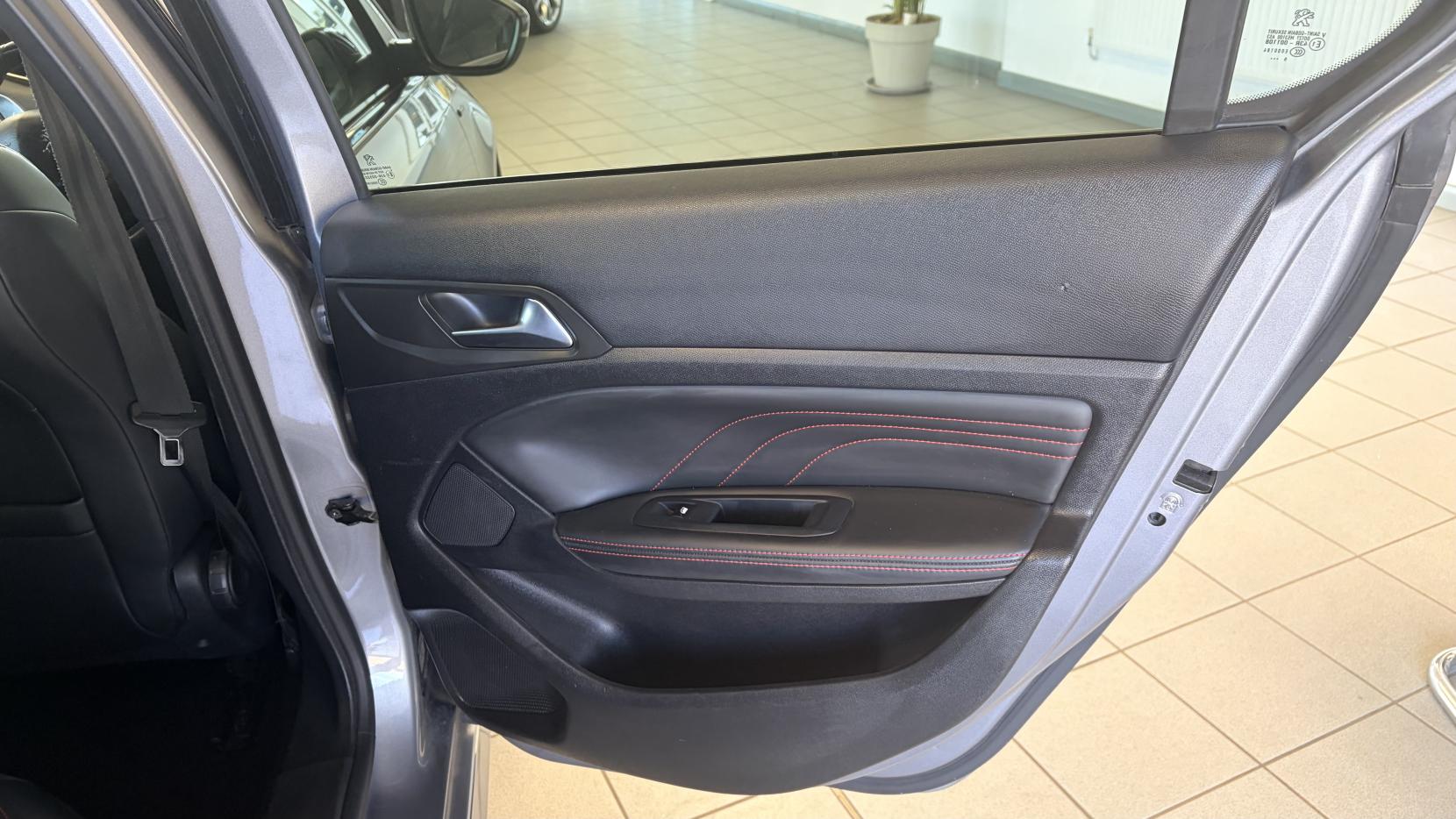 Peugeot 308 1.2 PureTech GT Line Hatchback 5dr Petrol Auto Euro 6 (s/s) (130 ps)