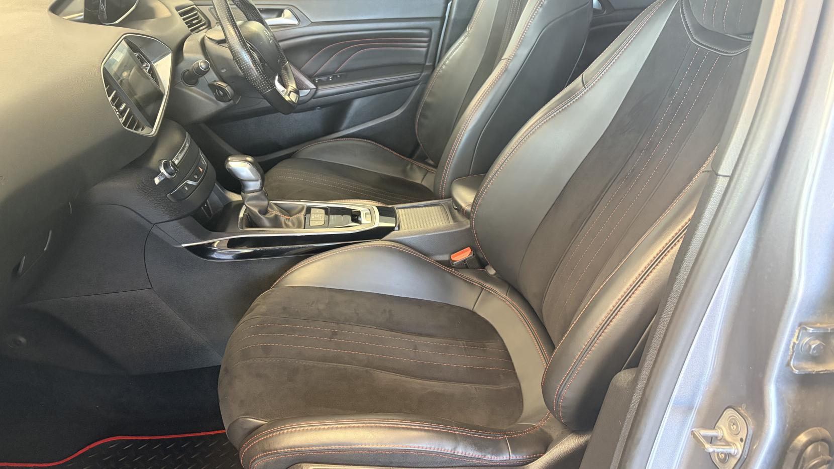 Peugeot 308 1.2 PureTech GT Line Hatchback 5dr Petrol Auto Euro 6 (s/s) (130 ps)